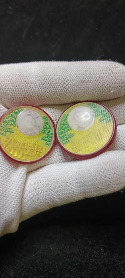 红色收藏🇨🇳毛主席像章红宝书0起专场🔥保真包老放心拍！ - 两枚可变身三种形态的像章
