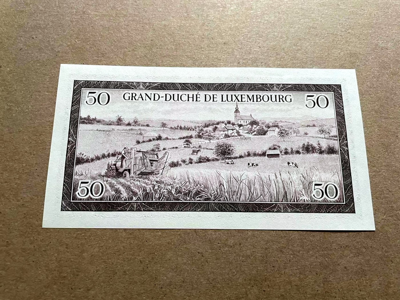 【Blue Auction】✨世界纸币精拍第406期【精】 卢森堡 1961年50法郎 女大公 背面田园风 精美 全新UNC