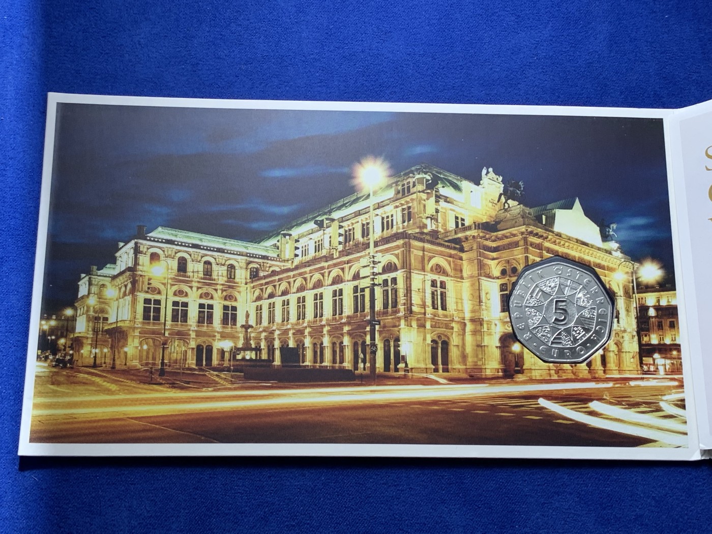 《竞宝斋》第224场-周日，周一，周二 3场 (全场包邮) 卡册 奥地利2019生活的乐趣5欧银币（原价200元） 重8.41g 925银 28.5mm 发行量50000枚