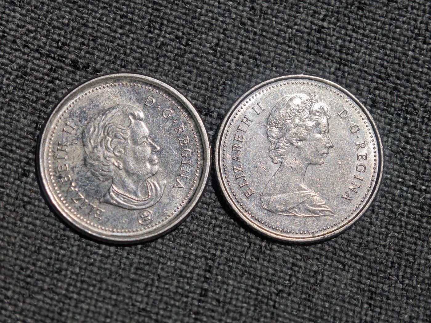 外国硬币收藏第5期 加拿大英国女王年轻、年老两版帆船10分2枚