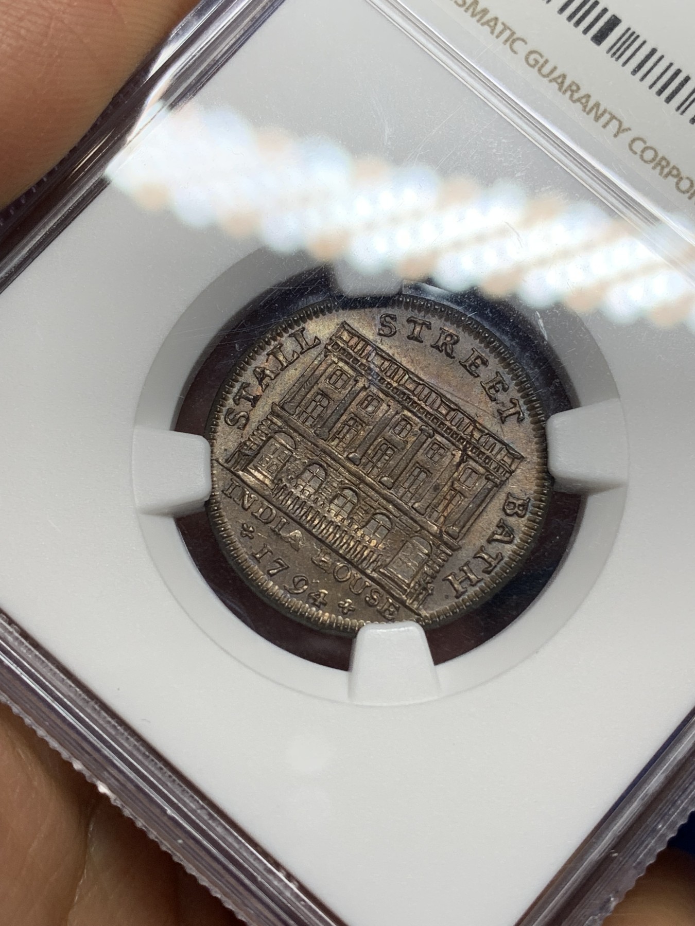 《竞宝斋》第224场-周日，周一，周二 3场 (全场包邮) NGC-MS64 英国1794年萨默塞特郡1法新代币 稀少带汉字代币