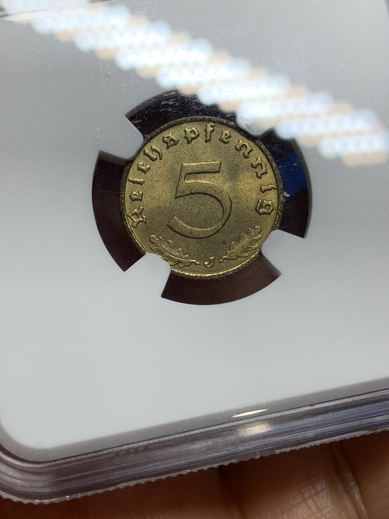 《竞宝斋》第224场-周日，周一，周二 3场 (全场包邮) NGC-MS64 1937年J版德三5芬尼辅币，是常见的A版铸造量的1/4倍，分数不错