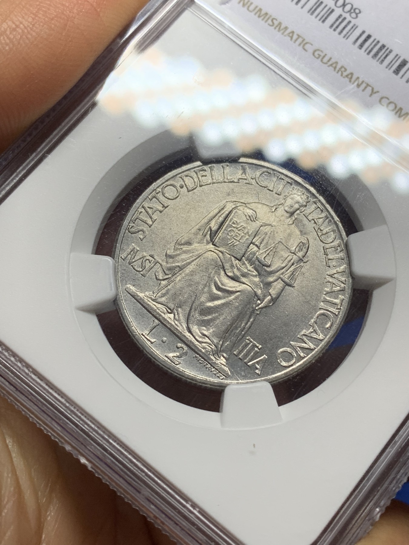 《竞宝斋》第224场-周日，周一，周二 3场 (全场包邮) NGC MS65 梵蒂冈1942年2里拉，高分好品