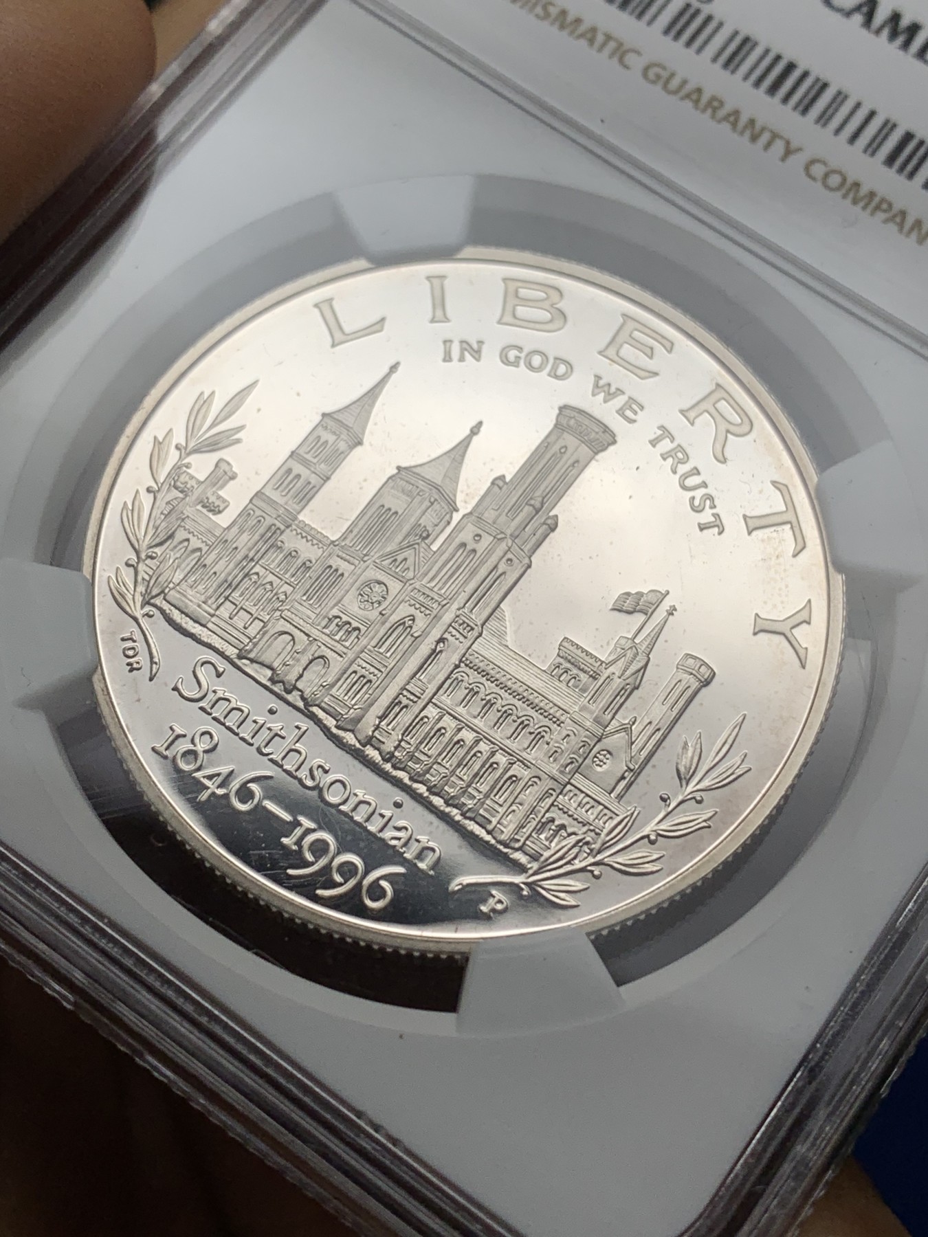 《竞宝斋》第224场-周日，周一，周二 3场 (全场包邮) NGC PF69UC 美国1996年史密森尼学会1美元大银币