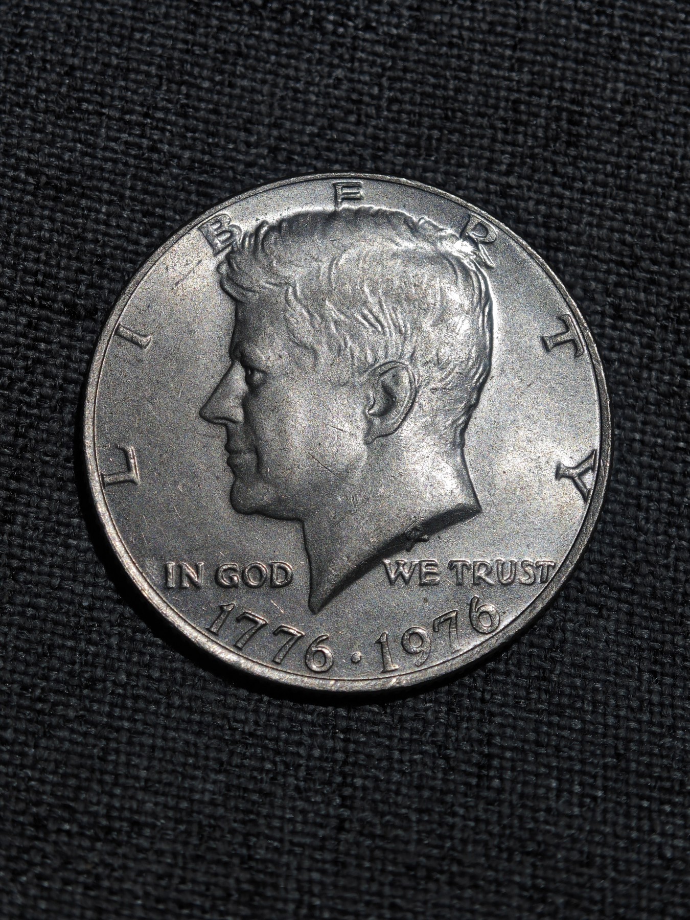 外国硬币收藏第5期 美国肯尼迪50美分教堂纪念币，背面顶部有磕碰