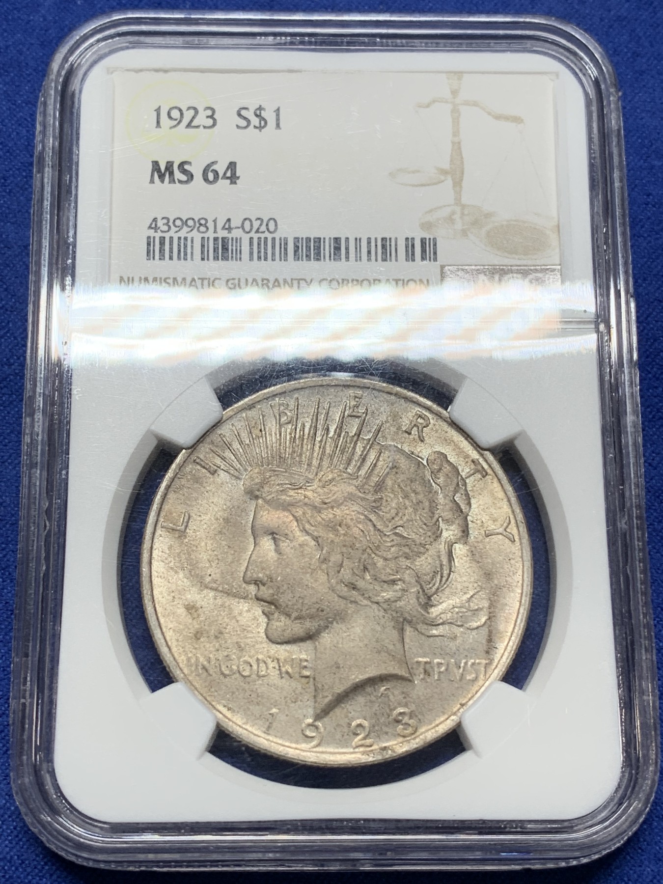 《竞宝斋》第224场-周日，周一，周二 3场 (全场包邮) NGC MS64 美国1923年和平银币