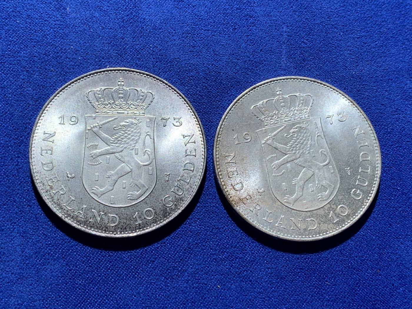 《竞宝斋》第224场-周日，周一，周二 3场 (全场包邮) 两枚一组 荷兰1973年10盾大银币