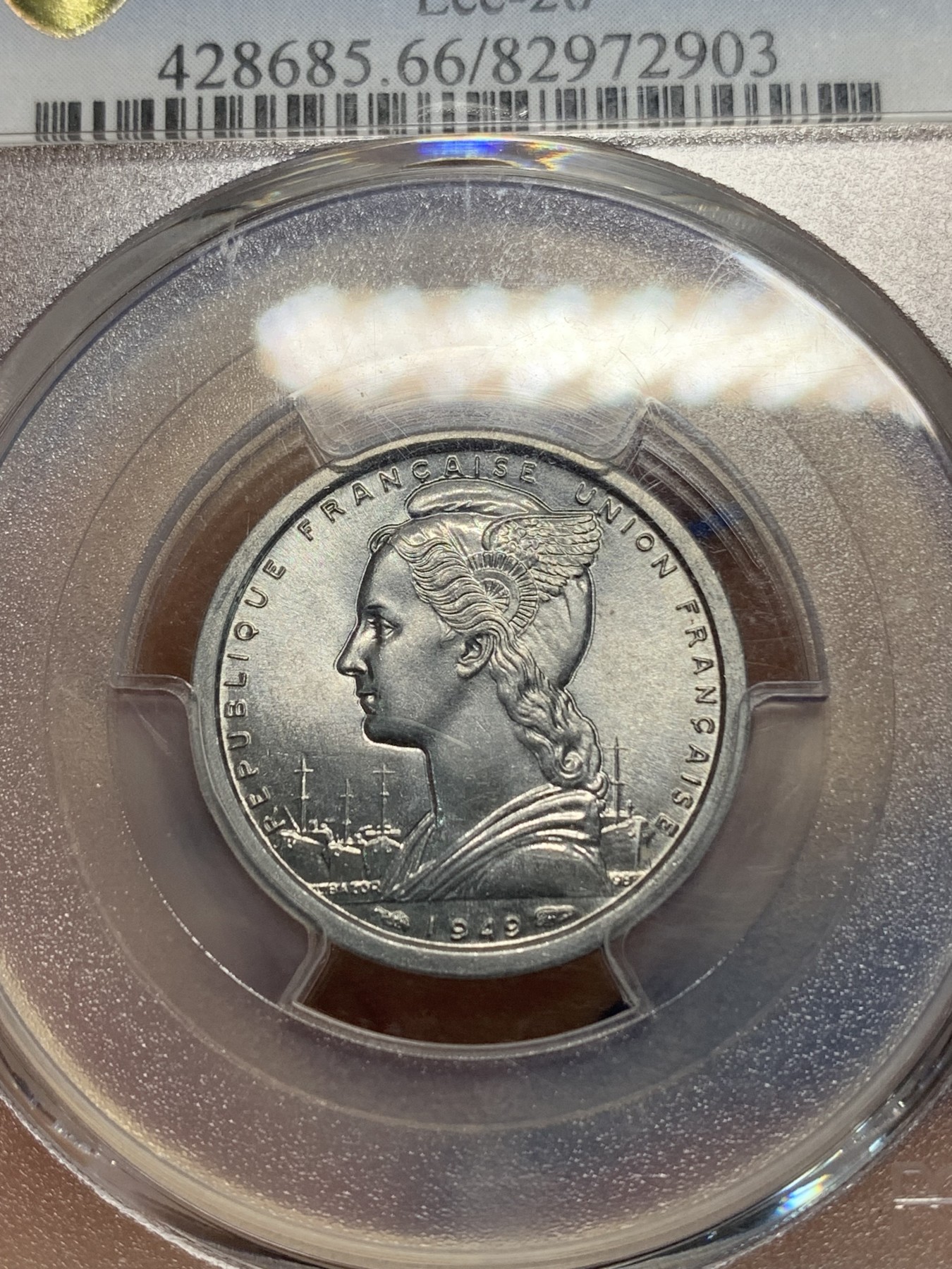 《竞宝斋》第224场-周日，周一，周二 3场 (全场包邮) PCGS-MS66 法属索马里1949年1法郎，亚军分，筋币，发行量仅20万枚