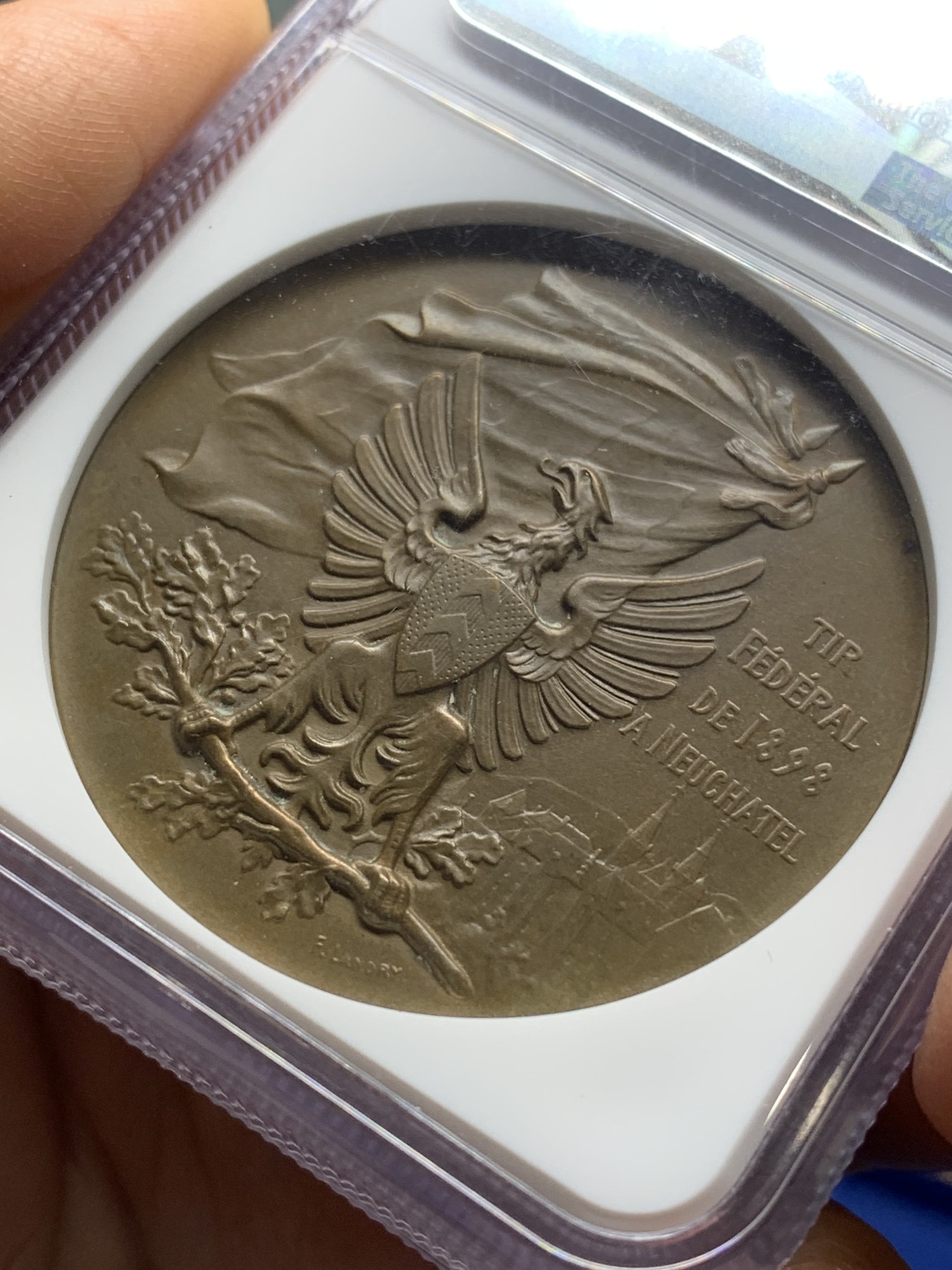 《竞宝斋》第224场-周日，周一，周二 3场 (全场包邮) NGC MS65 瑞士1898纳沙泰尔射击节铜章 加厚盒