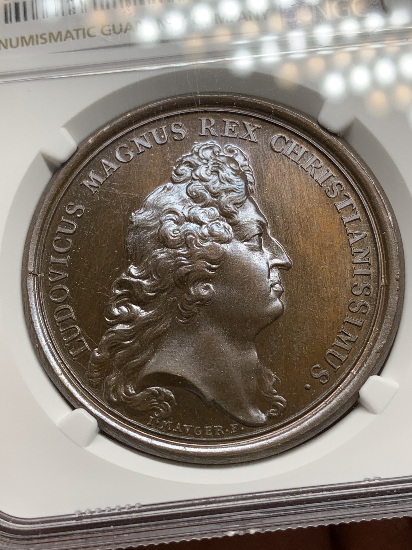 《竞宝斋》第224场-周日，周一，周二 3场 (全场包邮) 唯一冠军分 NGC MS64 法国1679年太阳王路易十四圣彼得堡和平德国纪念铜章