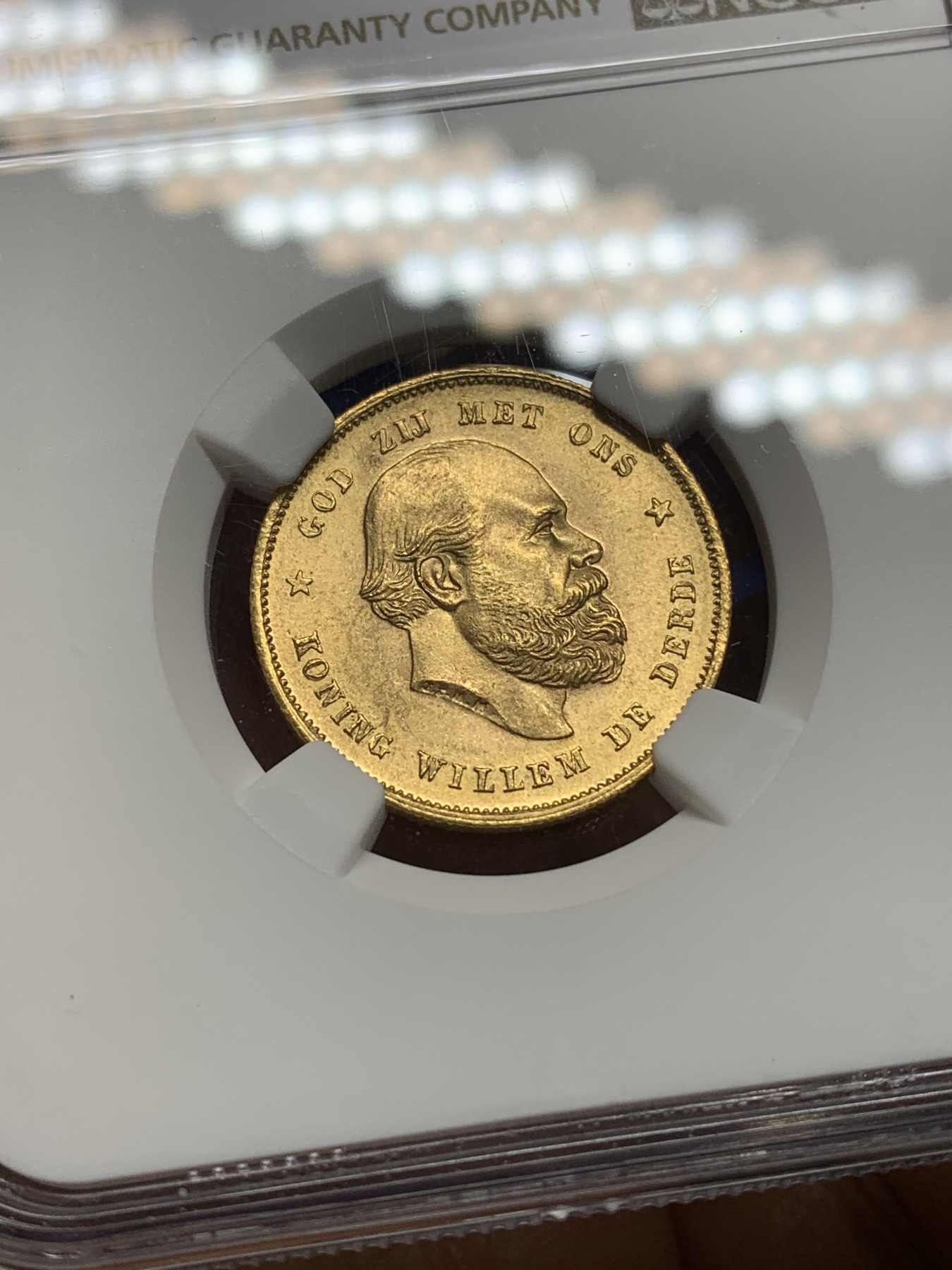 《竞宝斋》第224场-周日，周一，周二 3场 (全场包邮) NGC-MS64 1879荷兰威廉三世10盾金币 早期年份 顶级品相 难得 6.729克 900金