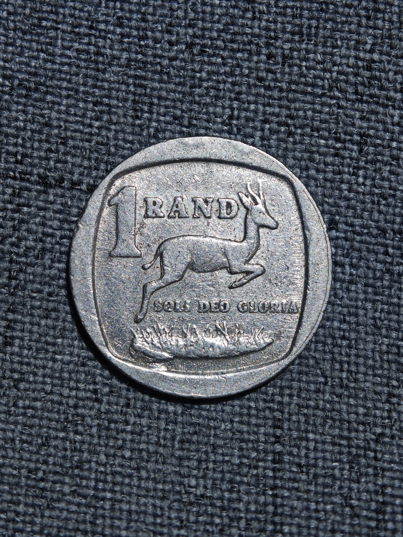 外国硬币收藏第5期 南非1991年国徽羚羊1分异形币