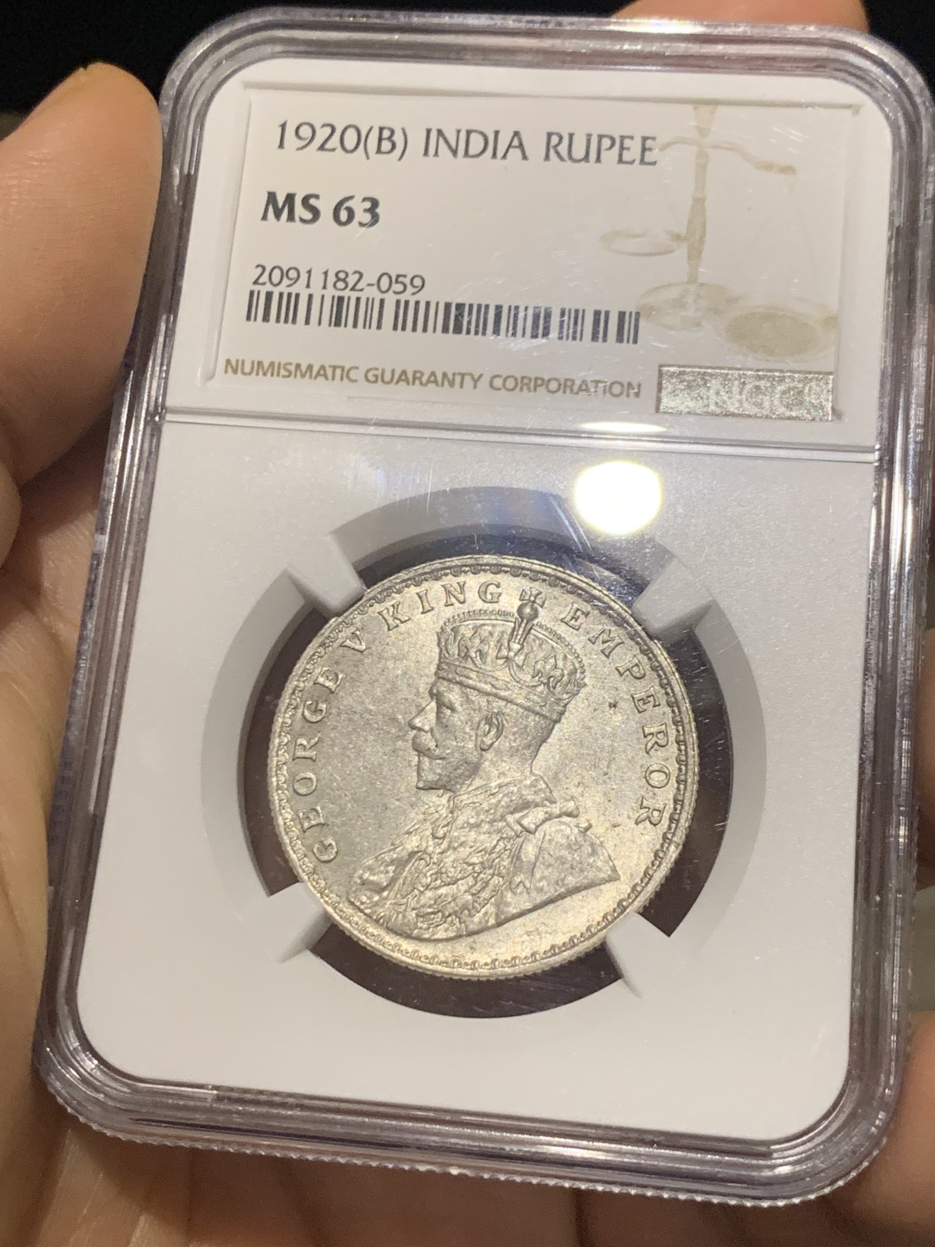 《竞宝斋》第224场-周日，周一，周二 3场 (全场包邮) NGC MS63 英属印度1920年B版孟买厂乔五1卢比银币