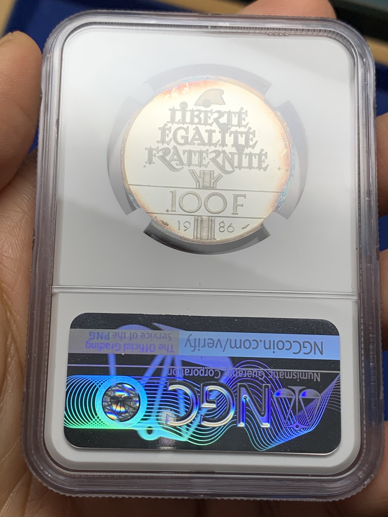 《竞宝斋》第224场-周日，周一，周二 3场 (全场包邮) NGC PF69UC 法国1986年自由女神像100法郎银币 精制版不多见