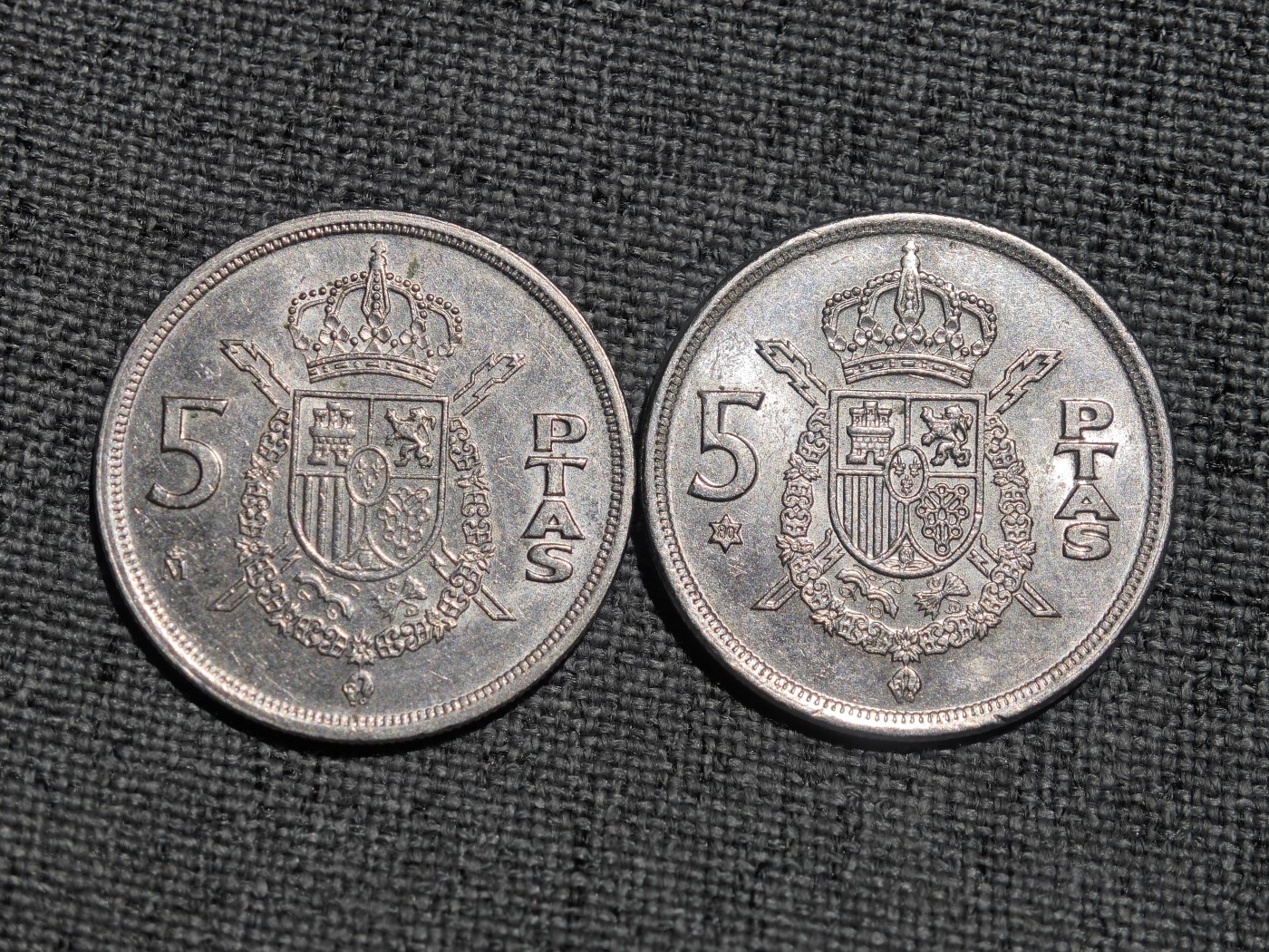 外国硬币收藏第5期 西班牙老版5比塞塔2枚
