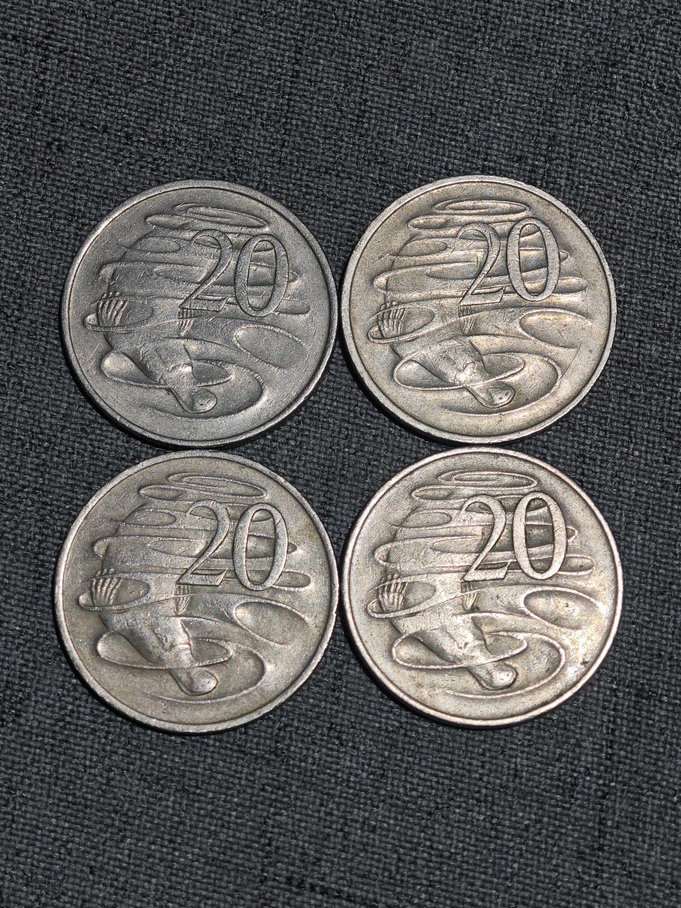 外国硬币收藏第5期 澳大利亚老版女王鸭嘴兽20分4枚