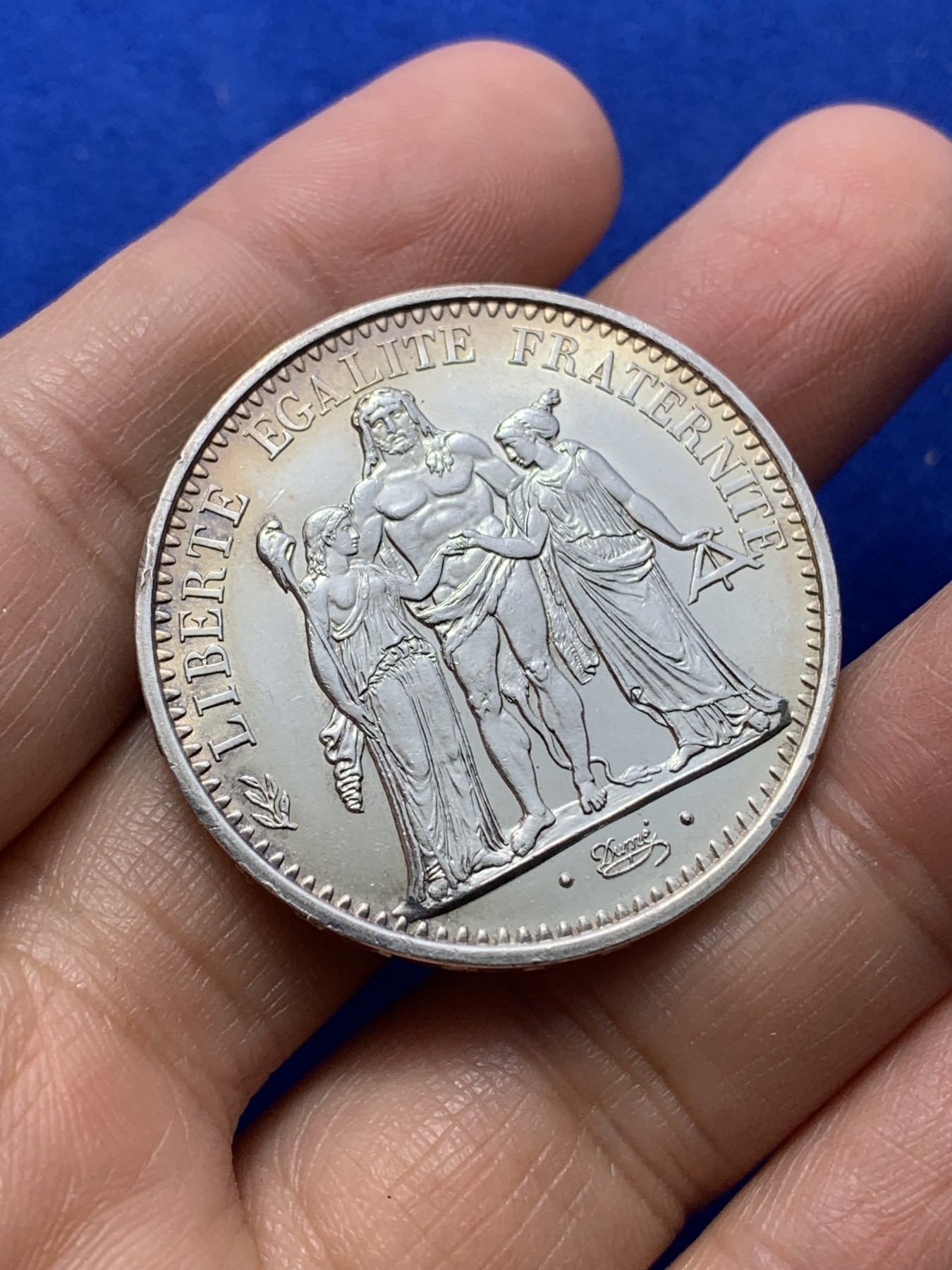 《竞宝斋》第224场-周日，周一，周二 3场 (全场包邮) 法国 1970年 大力神 10法郎银币