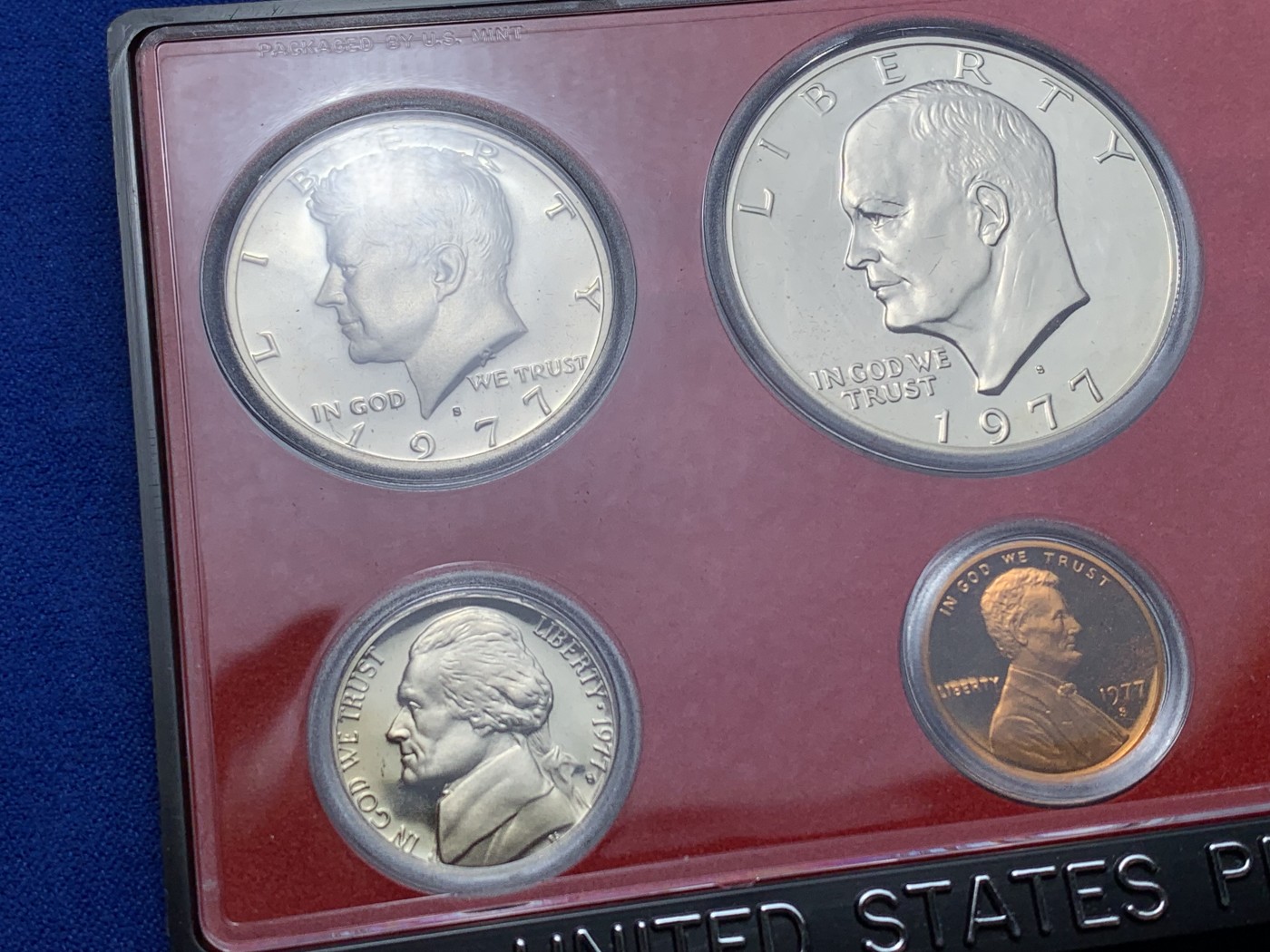 《竞宝斋》第224场-周日，周一，周二 3场 (全场包邮) 美国1977年精致套币 含精致大艾一元