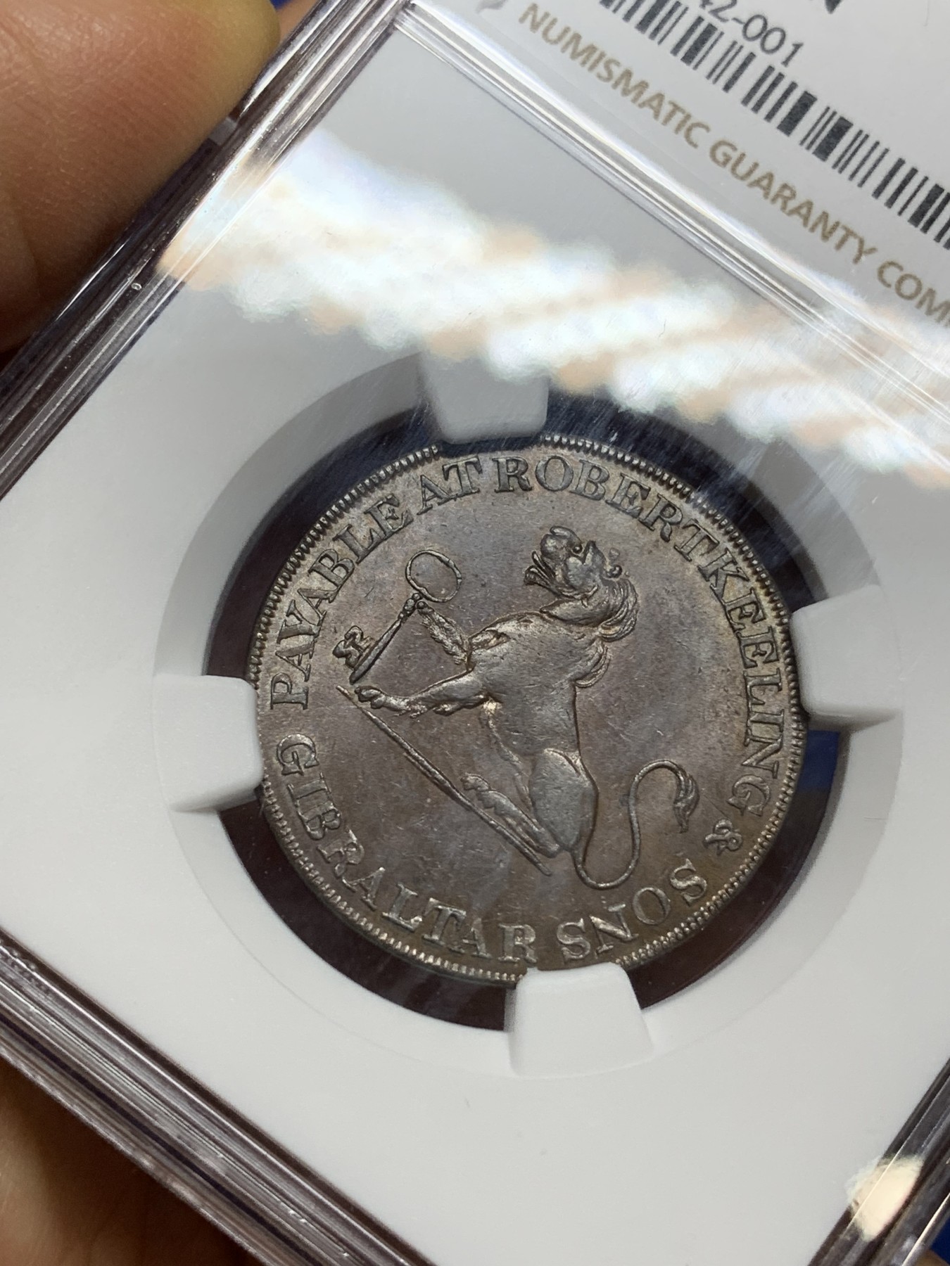 《竞宝斋》第224场-周日，周一，周二 3场 (全场包邮) 唯一冠军分 NGC MS63 BN 英属直布罗陀 1810  小字版 2夸脱 铜币 单年单版 稀见品种