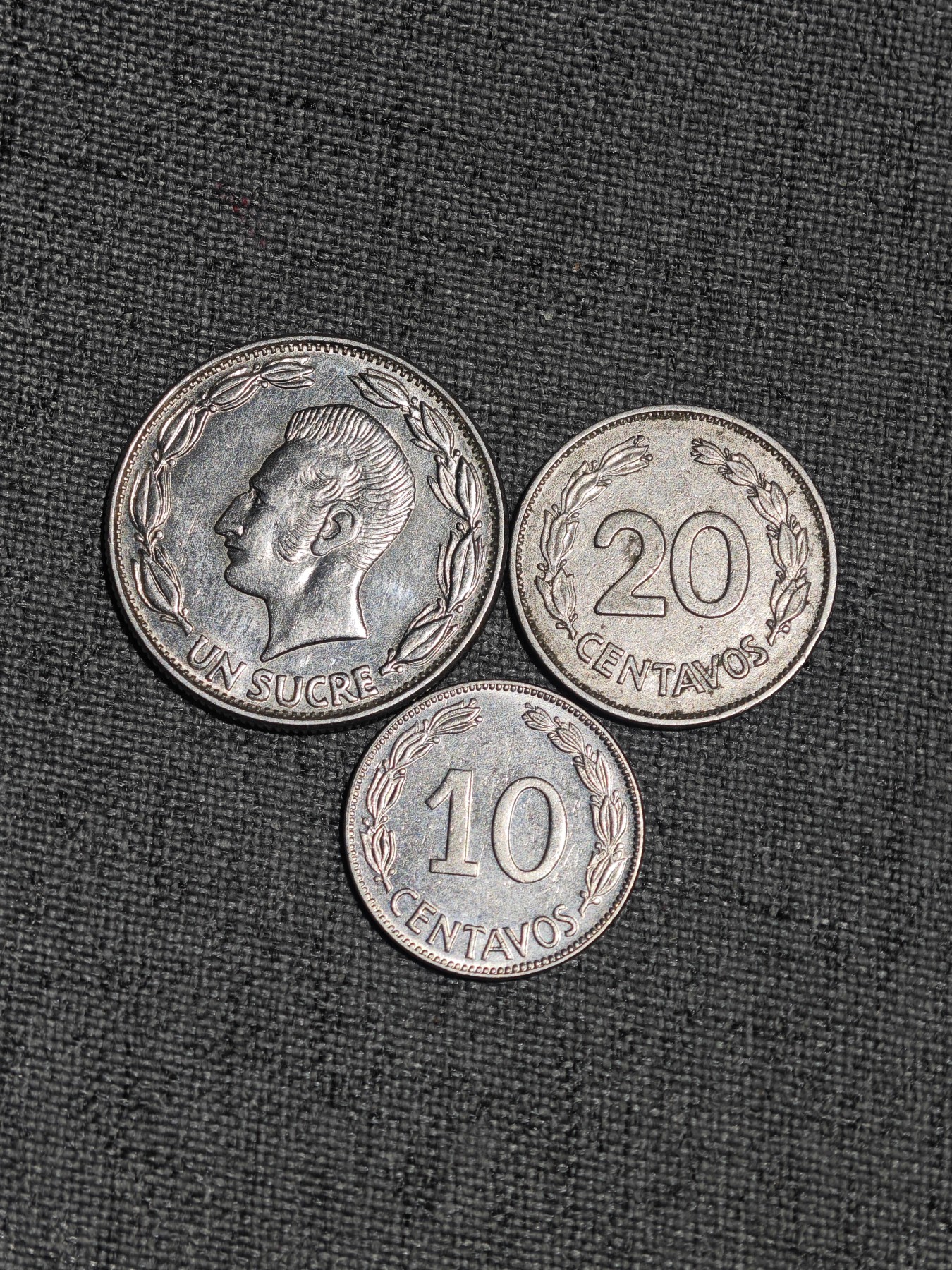 外国硬币收藏第5期 厄瓜多尔1苏克雷、20、10分3枚