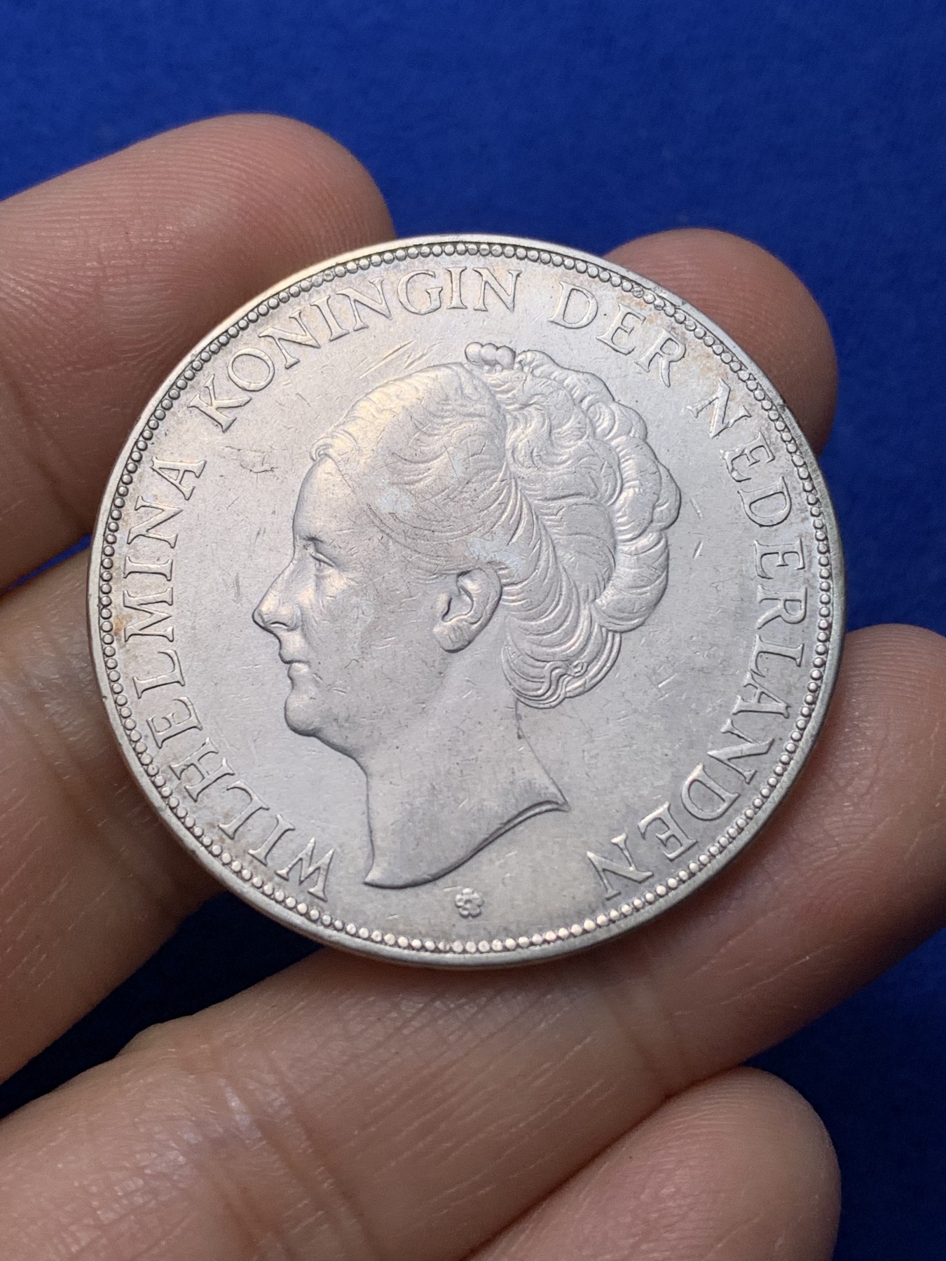 《竞宝斋》第224场-周日，周一，周二 3场 (全场包邮) 荷兰1930年威廉明娜2.5盾大银币