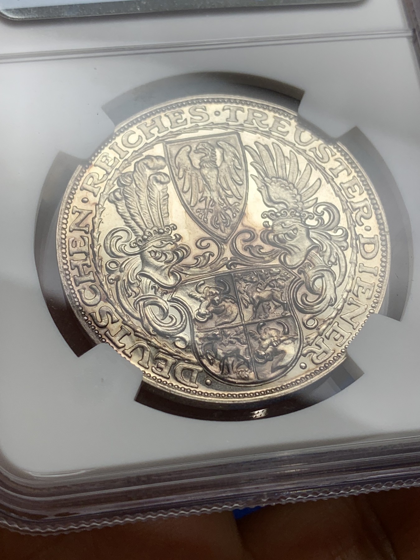 《竞宝斋》第224场-周日，周一，周二 3场 (全场包邮) NGC-MS61 德国 1927年 兴登堡5马克币章 打制精美 底板丝滑