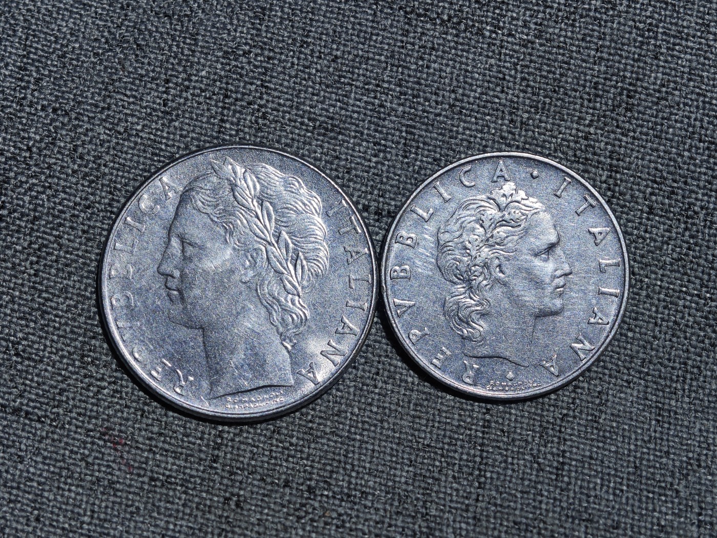 外国硬币收藏第5期 意大利70年代女神100、50里拉2枚