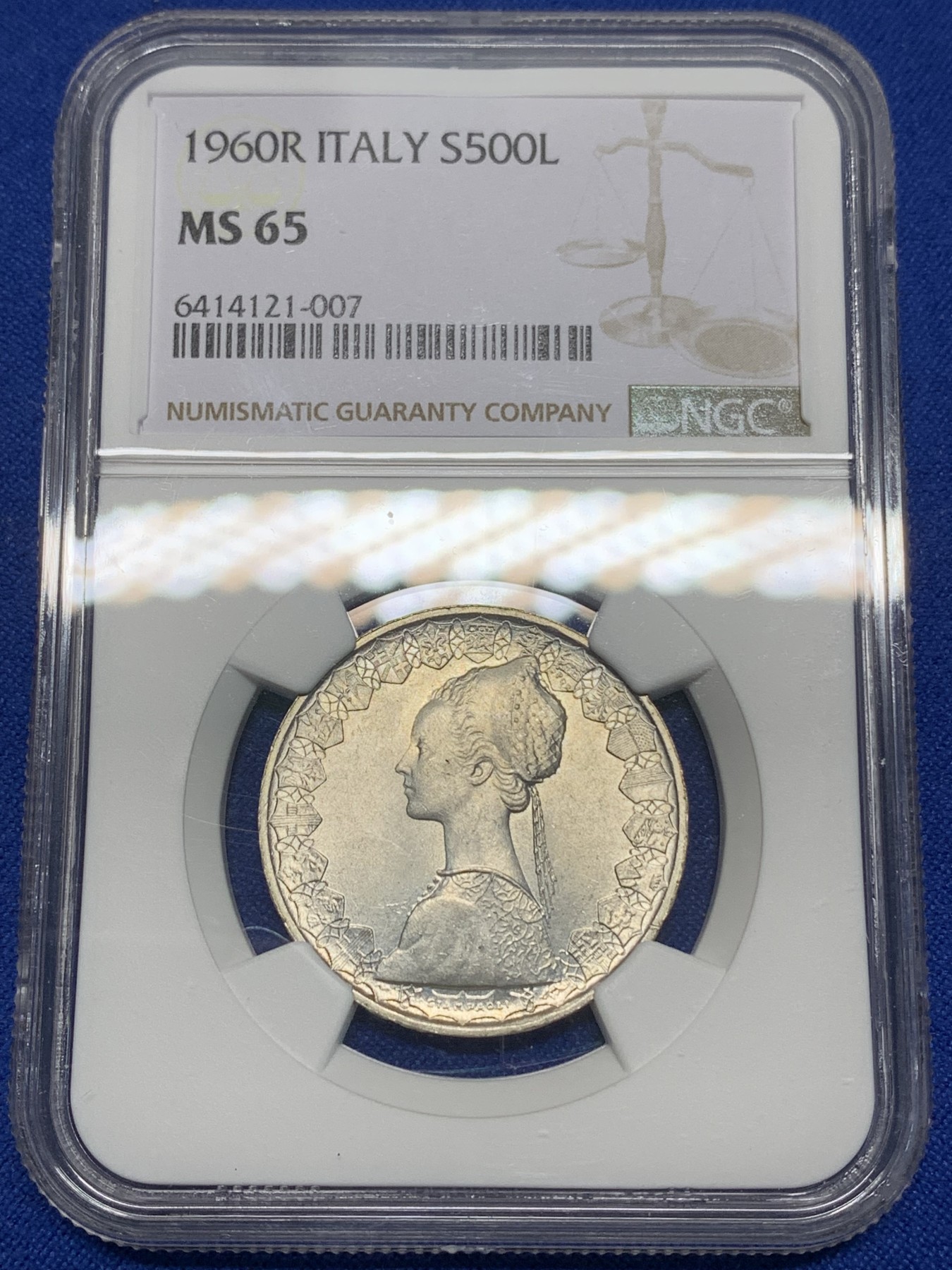 《竞宝斋》第224场-周日，周一，周二 3场 (全场包邮) NGC-MS65 意大利1960年人妻500里拉银币 亚军分 1958年开始发行，早期高分少，著名雕刻师Pietro Giampaoli以自己妻子为原型设计