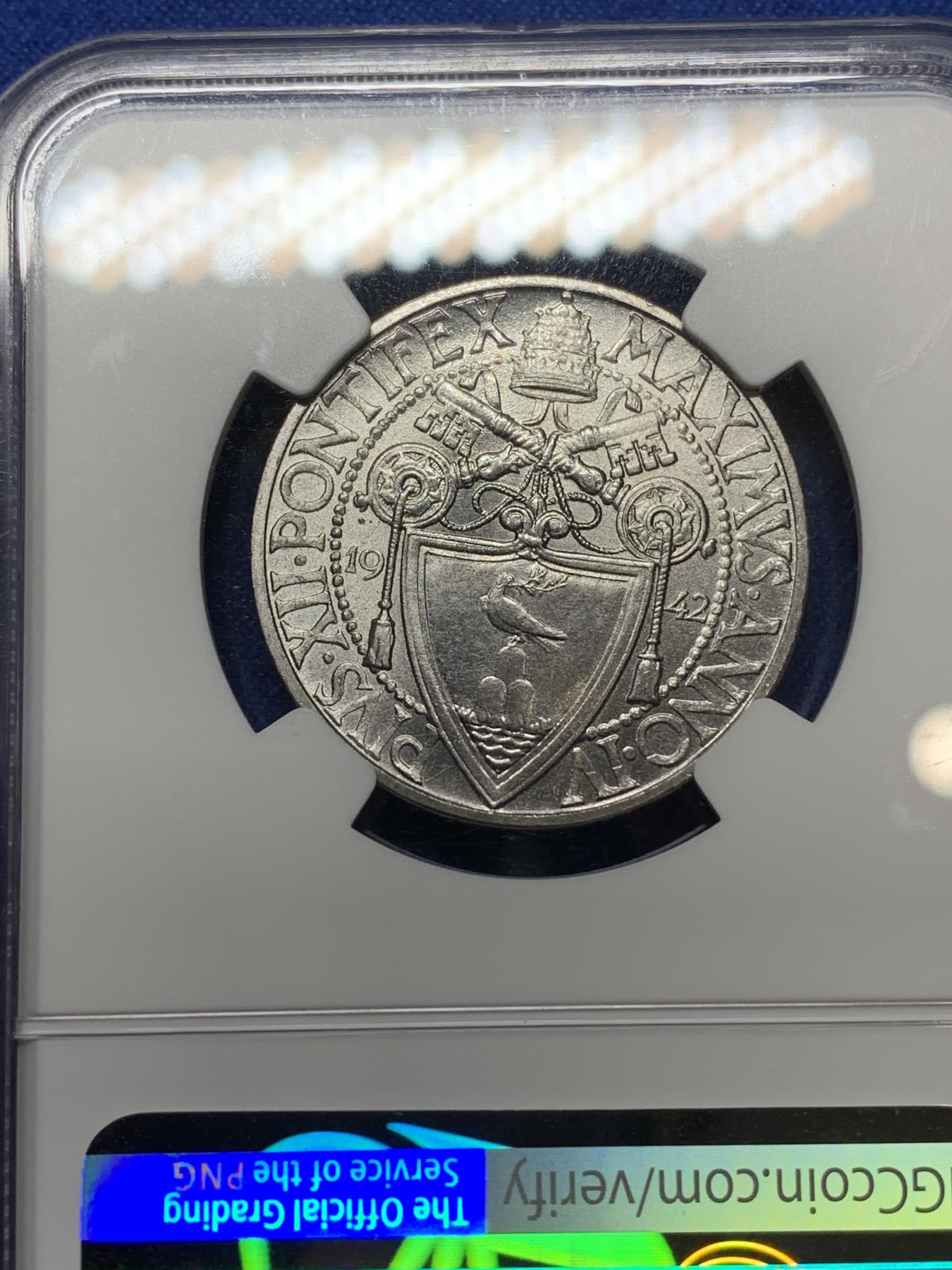 《竞宝斋》第224场-周日，周一，周二 3场 (全场包邮) NGC MS65 梵蒂冈1942年2里拉，高分好品