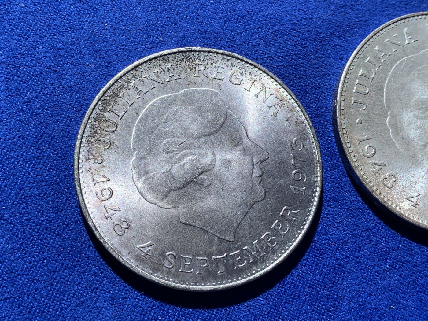 《竞宝斋》第224场-周日，周一，周二 3场 (全场包邮) 两枚一组 荷兰1973年10盾大银币