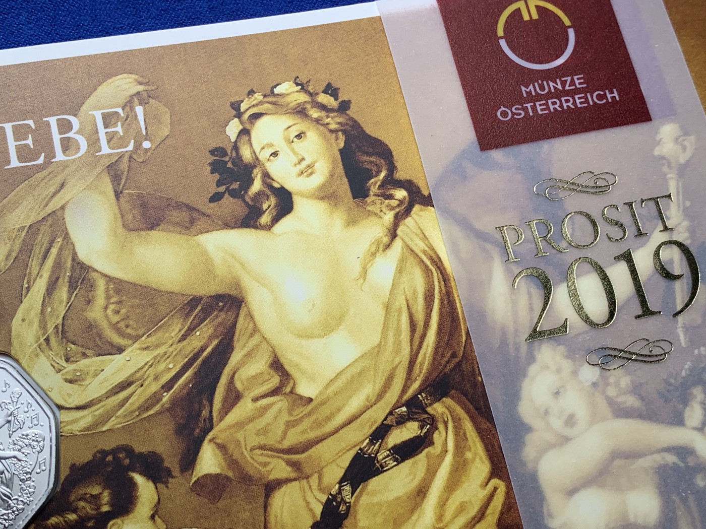 《竞宝斋》第224场-周日，周一，周二 3场 (全场包邮) 卡册 奥地利2019生活的乐趣5欧银币（原价200元） 重8.41g 925银 28.5mm 发行量50000枚
