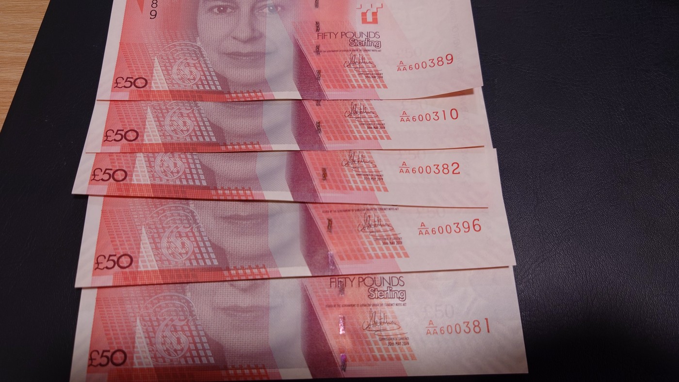 【世界钱币】精选微拍第89期暨2023年第三十六期 最新币展品种(群里卖剩挑剩的)专场 2019年直布罗陀50镑 全新绝品无47尾号389