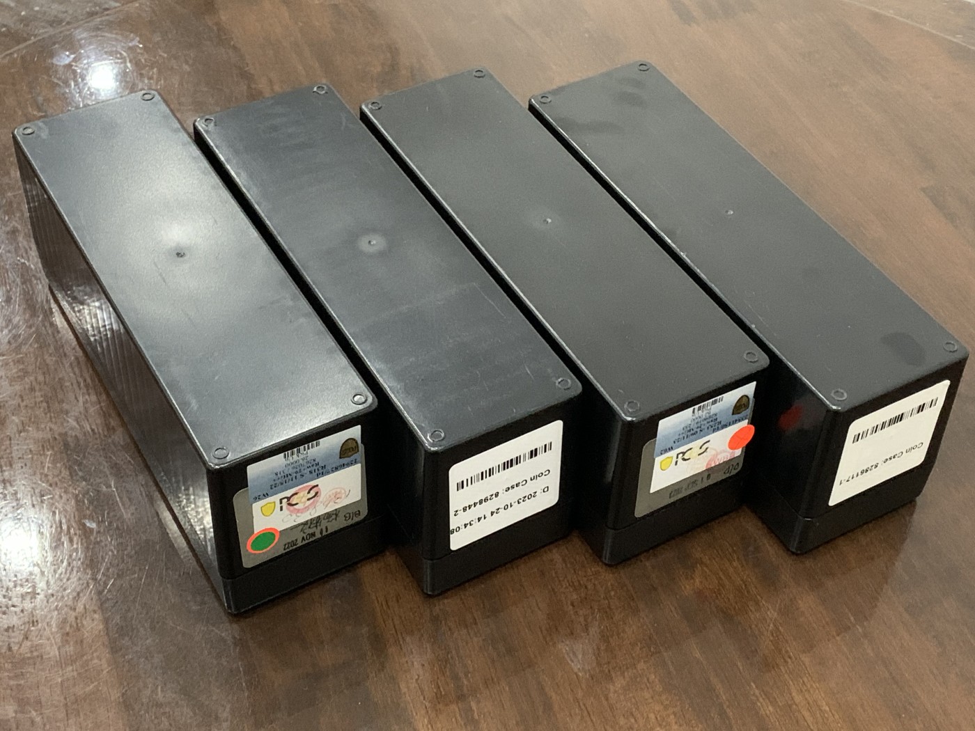 《竞宝斋》第225场-周日，周一，周二 3场 (全场包邮) PCGS原装评级币的收纳盒子 一个可放20枚币 四个一组 收藏必备