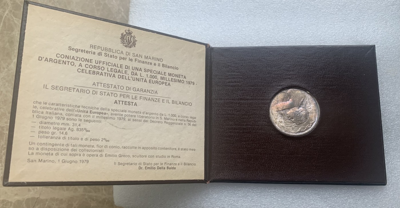 瓶子🏺第122期拍卖会 圣马力诺1979年1000里拉银币 五彩原封