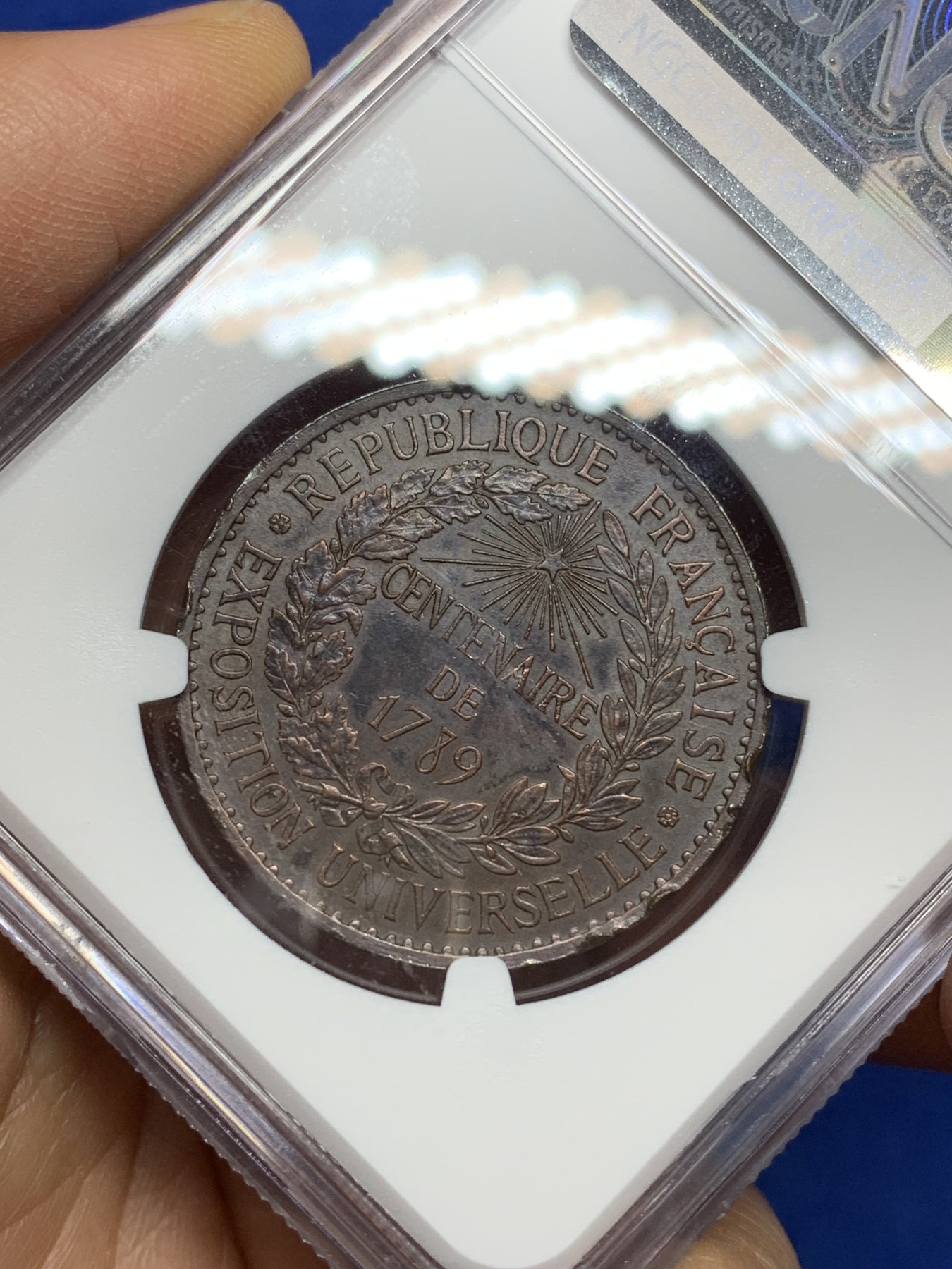 《竞宝斋》第225场-周日，周一，周二 3场 (全场包邮) NGC UNCD 1889年法国巴黎世博会纪念展铜币