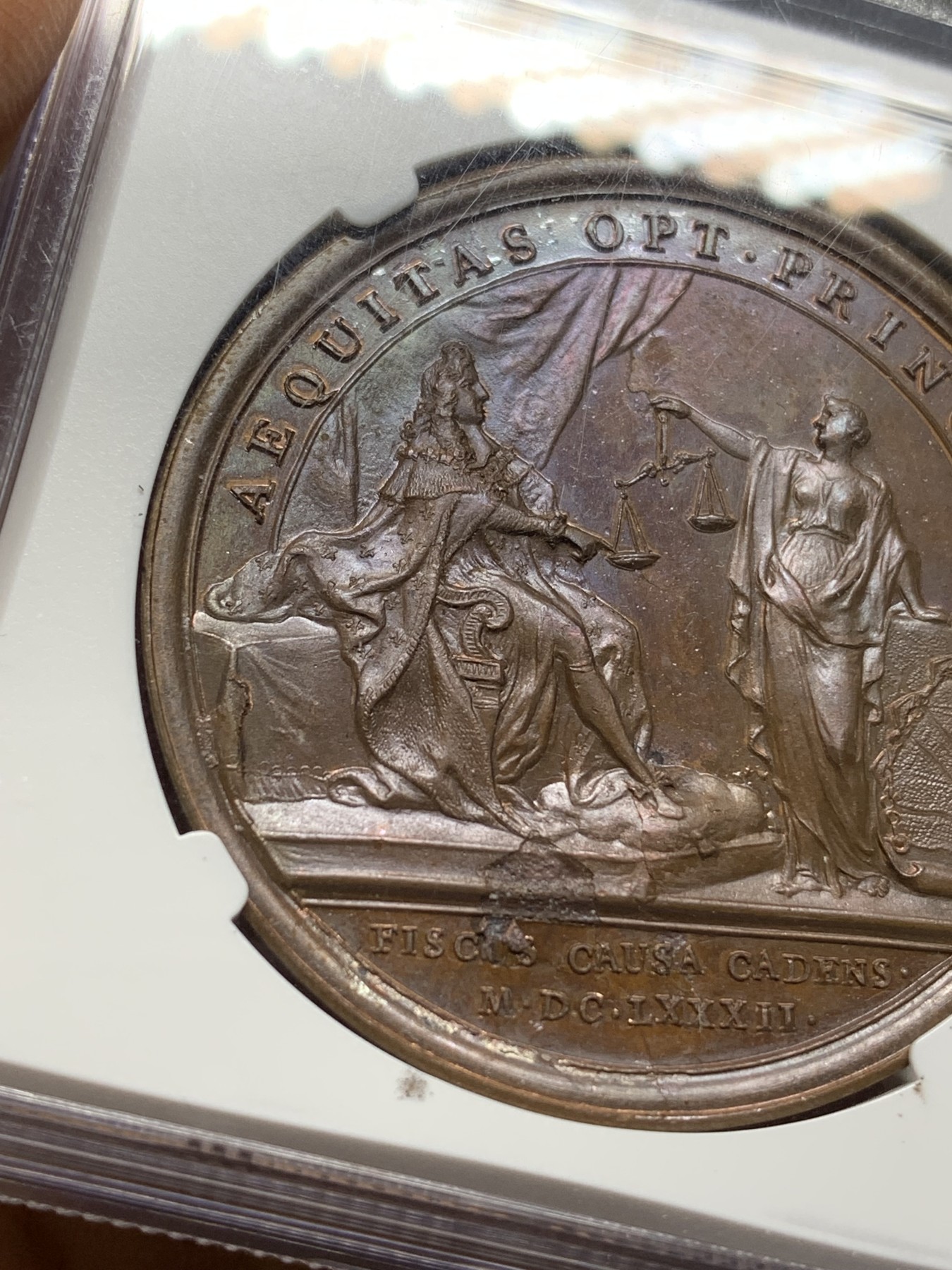 《竞宝斋》第225场-周日，周一，周二 3场 (全场包邮) 唯一冠军分 NGC MS64 法国1682年太阳王路易十四国王正义铜章