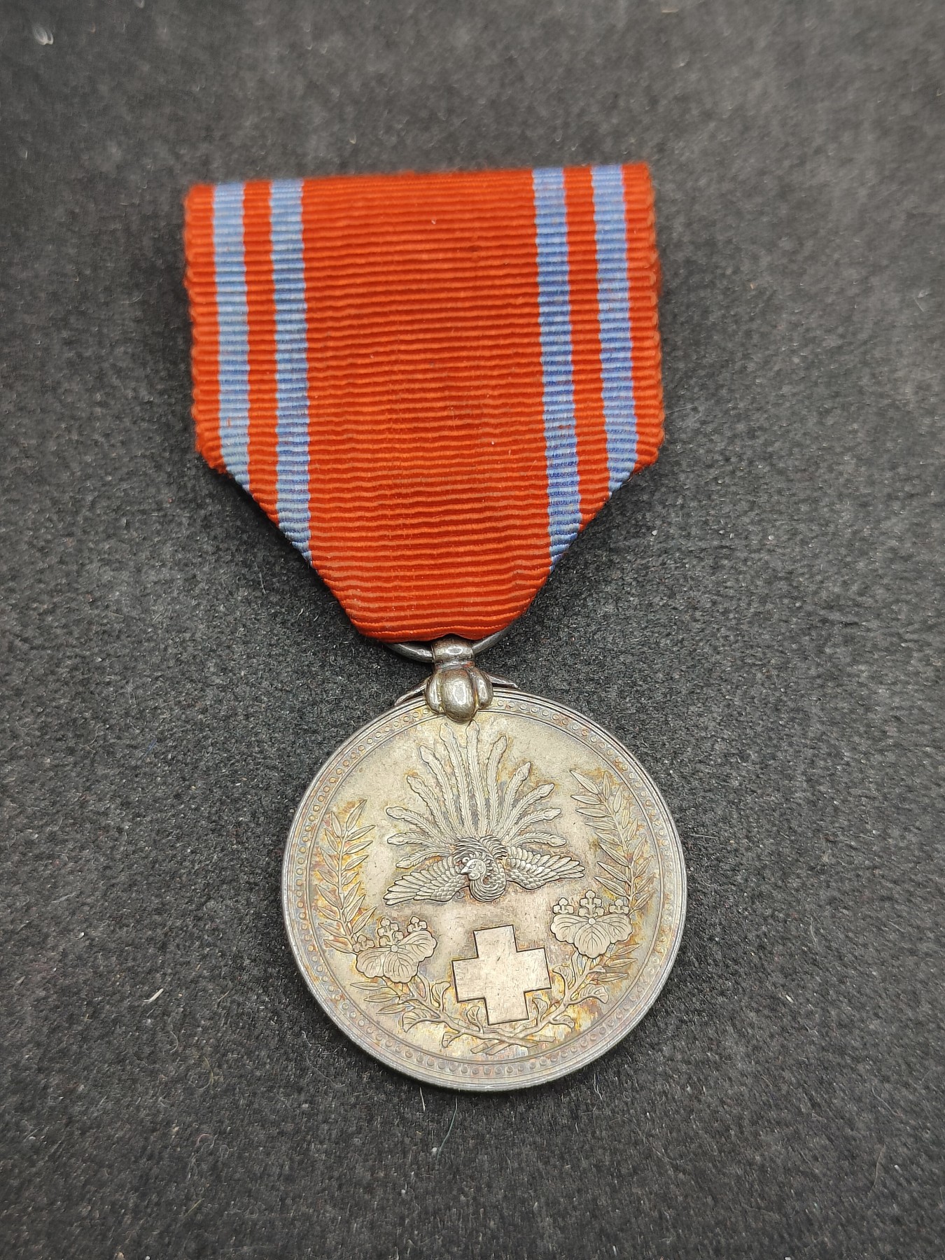 全场0元起拍 第118期 咸鱼国勋章拍卖专场 12月20日（周三）下午6：00开始 日本赤十字社员章 银制