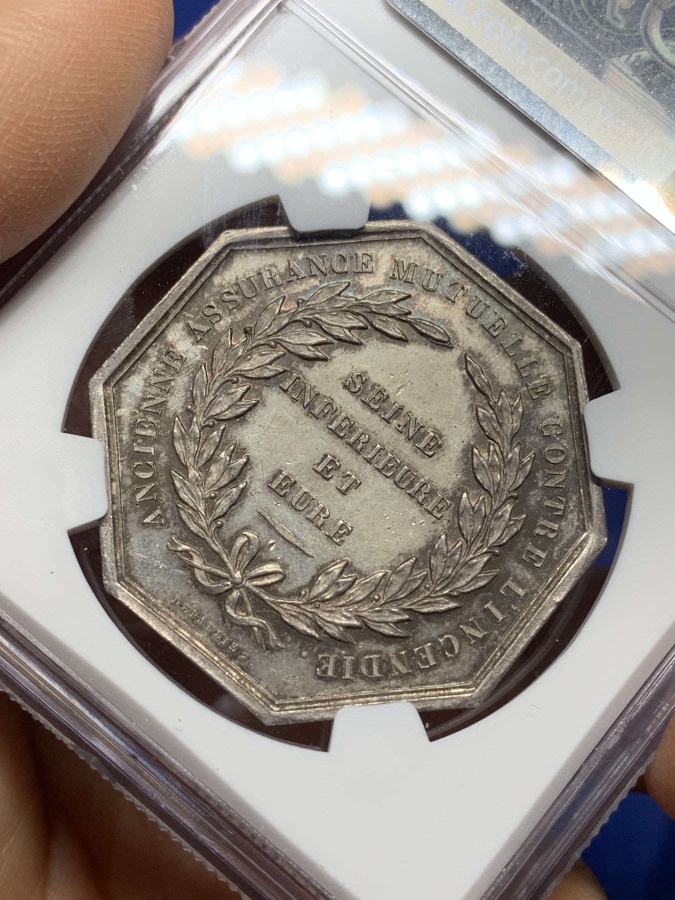 《竞宝斋》第225场-周日，周一，周二 3场 (全场包邮) NGC-MS62 法国1843年 塞纳河仙鹤 大型八角银质JETON 顶级好品