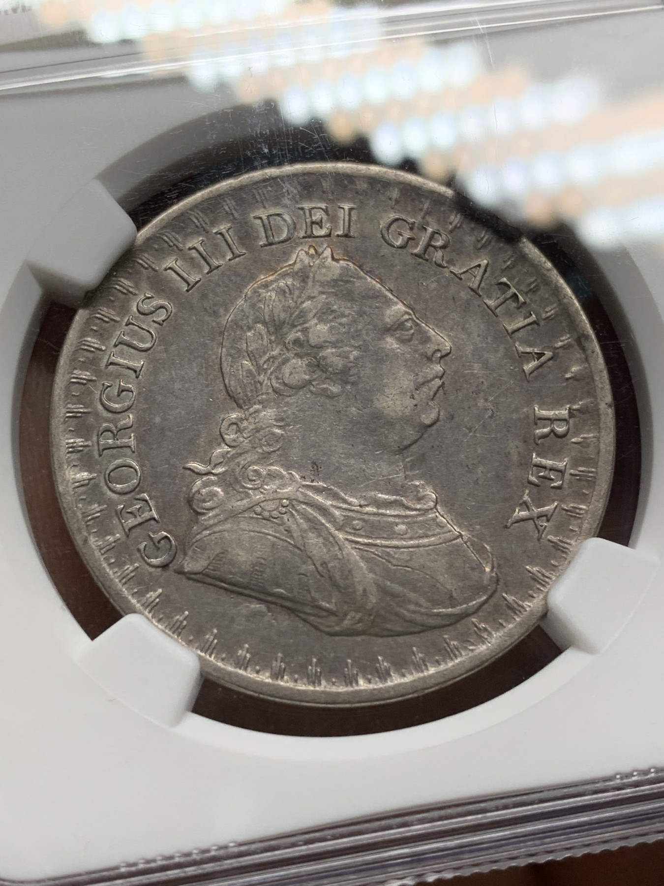 《竞宝斋》第225场-周日，周一，周二 3场 (全场包邮) NGC AU53 英格兰1812年3先令银币