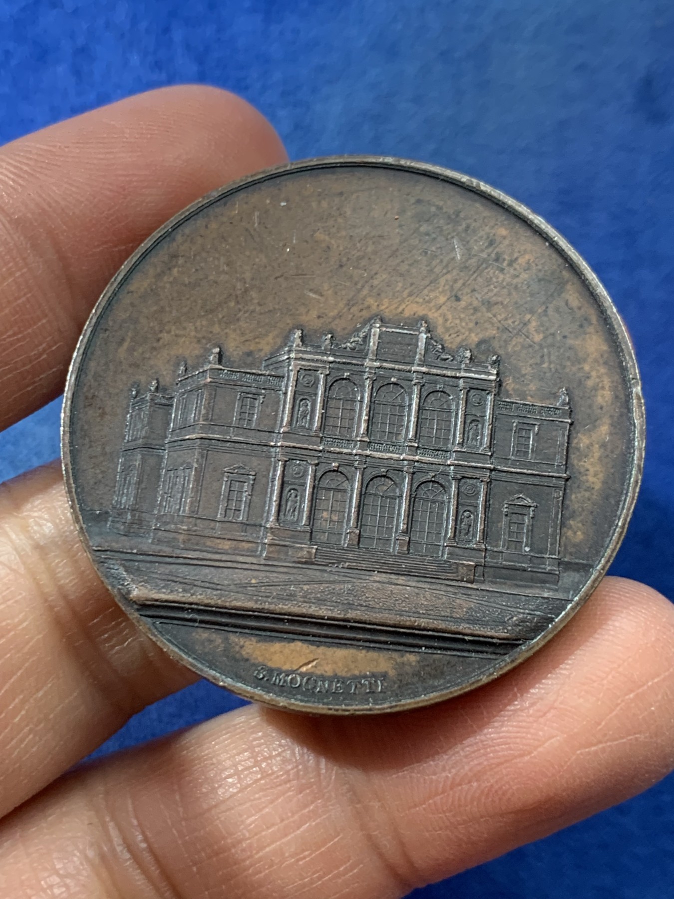 《竞宝斋》第225场-周日，周一，周二 3场 (全场包邮) 瑞士日内瓦音乐学院纪念大铜章，直径41mm，重量35.99g