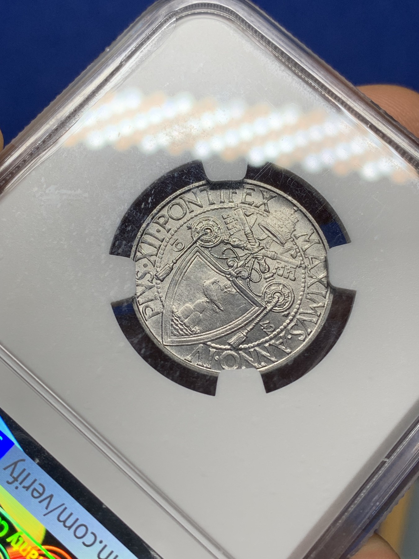 《竞宝斋》第225场-周日，周一，周二 3场 (全场包邮) NGC MS65 梵蒂冈1942年50分，高分好品