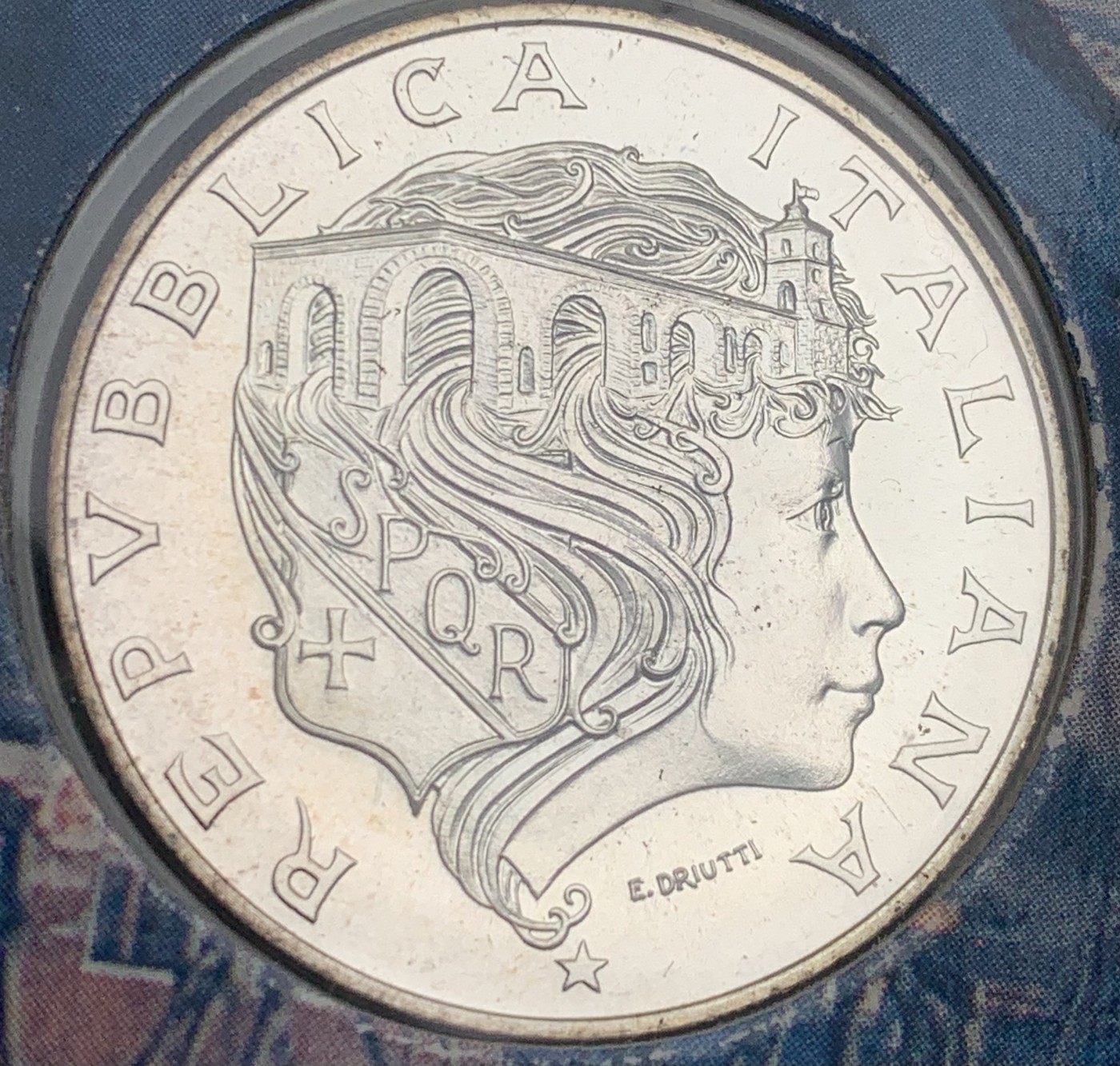 瓶子🏺第122期拍卖会 卡装获奖意大利1991年米尔维奥桥磨砂纪念银币