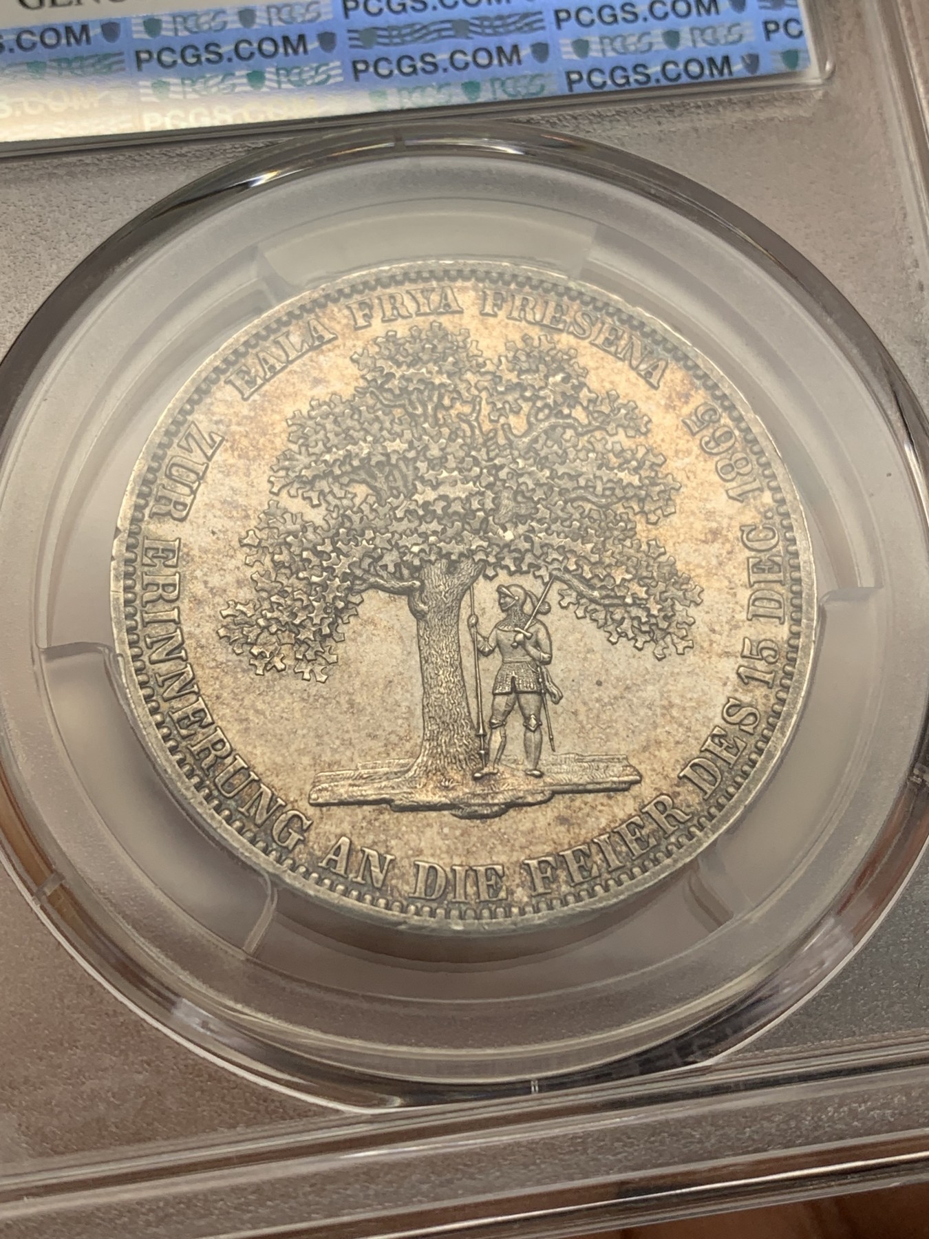 《竞宝斋》第225场-周日，周一，周二 3场 (全场包邮) NGC UNC 德国 1865年 汉诺威 名誉品 橡树泰勒  五彩包浆 实为难得 状态好 性价比高 除去没分没啥缺点