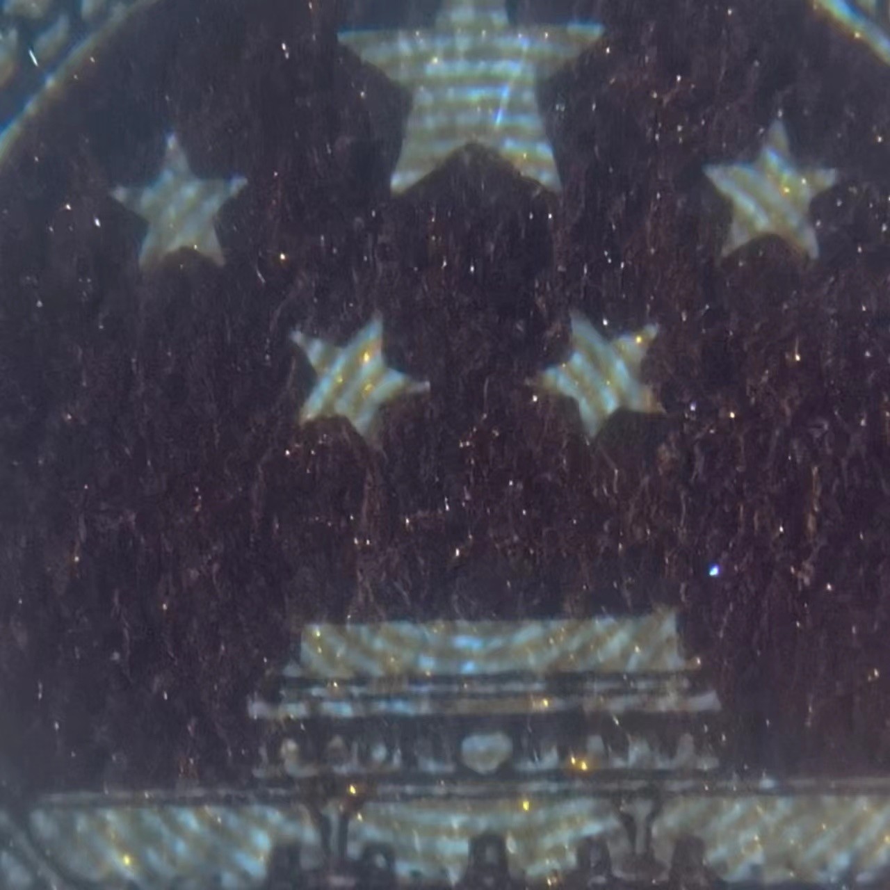 一线荧光币第345期拍场 爱藏评级8001DQ8655金满堂背红，双面金沙，难寻稀少好货，实物非常漂亮，DQ86556392，全程无四七，评级币单张，数量有限，喜欢的朋友一定不要错过