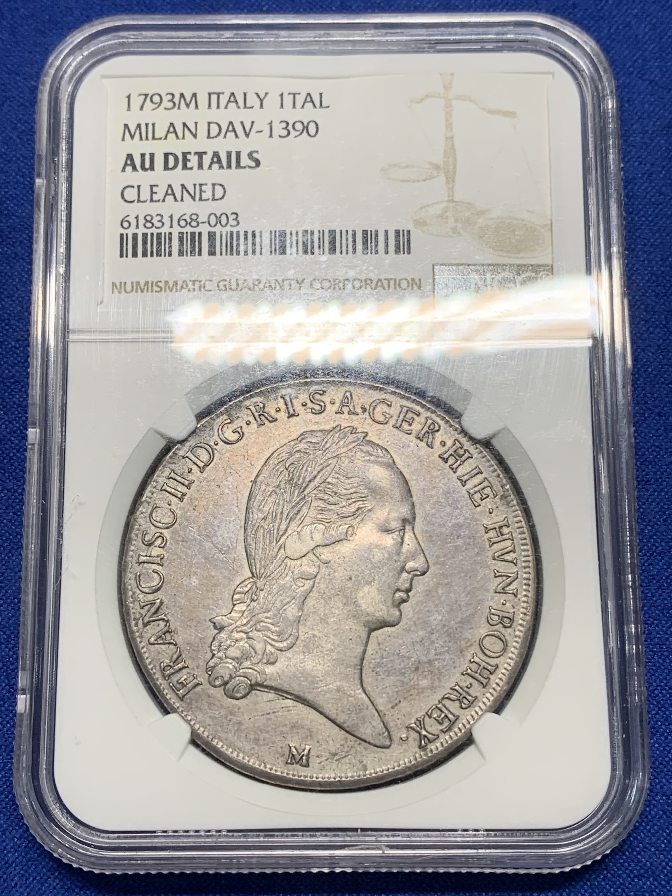 《竞宝斋》第225场-周日，周一，周二 3场 (全场包邮) NGC AUD 弗朗茨二世，米兰版，脸部丰满，比后期发型的要好看很多。拿破仑称帝前米兰臣服于哈布斯堡，故发型银币正面人物采用弗朗茨二世。虽无分，但值得收藏！