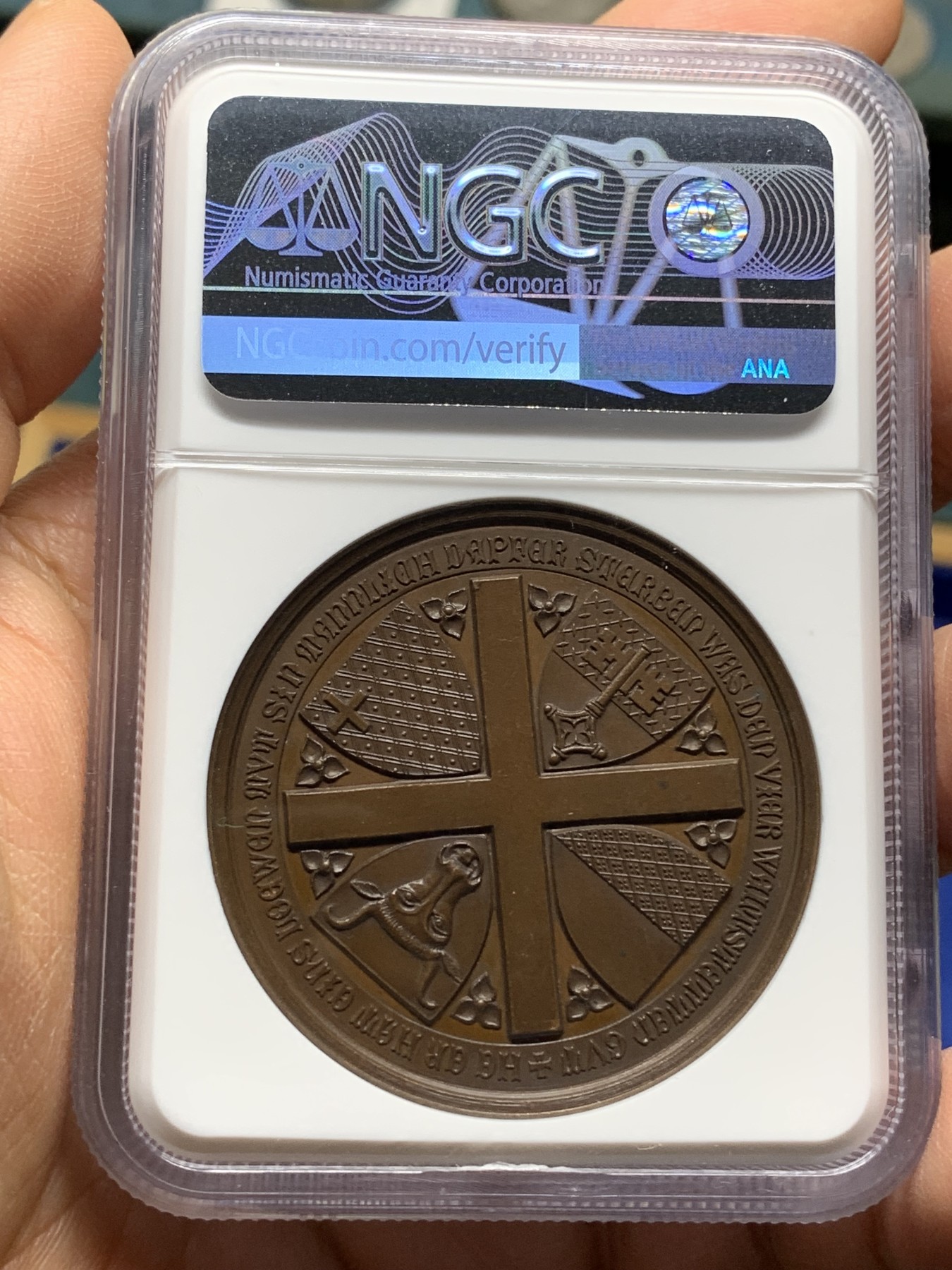 《竞宝斋》第225场-周日，周一，周二 3场 (全场包邮) NGC MS63 瑞士1886森帕赫战役纪念铜章 加厚盒