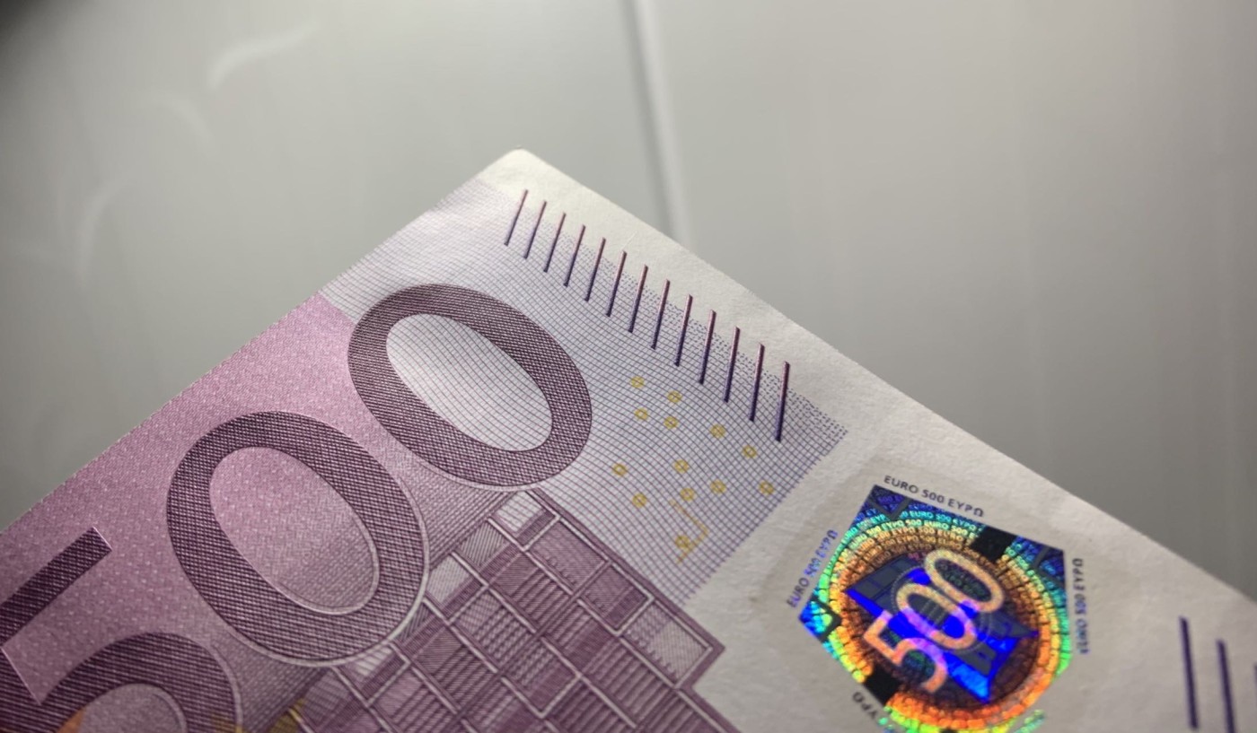 收藏联盟Quantum Auction 第312期拍卖  欧盟国家德国2002年500欧元 品相UNC 边角微瑕 已经停止发行并逐渐回收