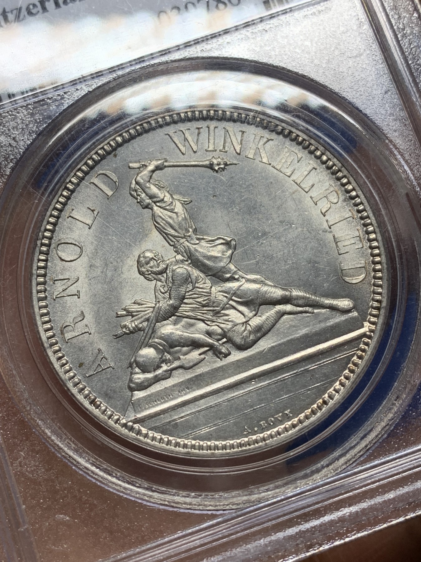 《竞宝斋》第225场-周日，周一，周二 3场 (全场包邮) PCGS MS62 1861年瑞士尼瓦尔登射击节5法郎，发行量仅6000枚，高点俱在，底板佳，老白盒严评，老藏家旧藏，这枚射击节法郎品种上MS非常难得