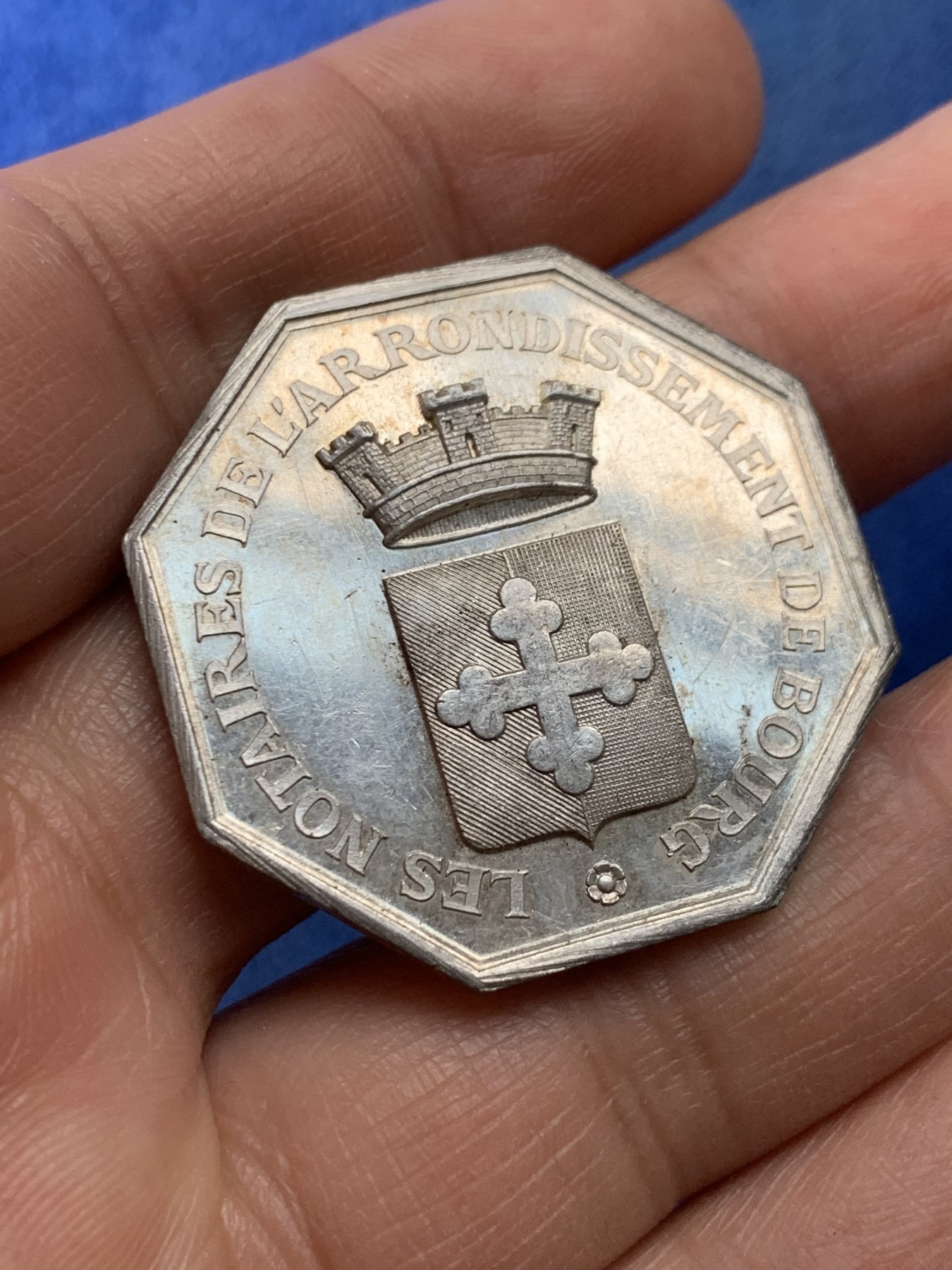 《竞宝斋》第225场-周日，周一，周二 3场 (全场包邮) 法国八角代用银币，丰饶角边铭，对边直径36mm，重量19.33g