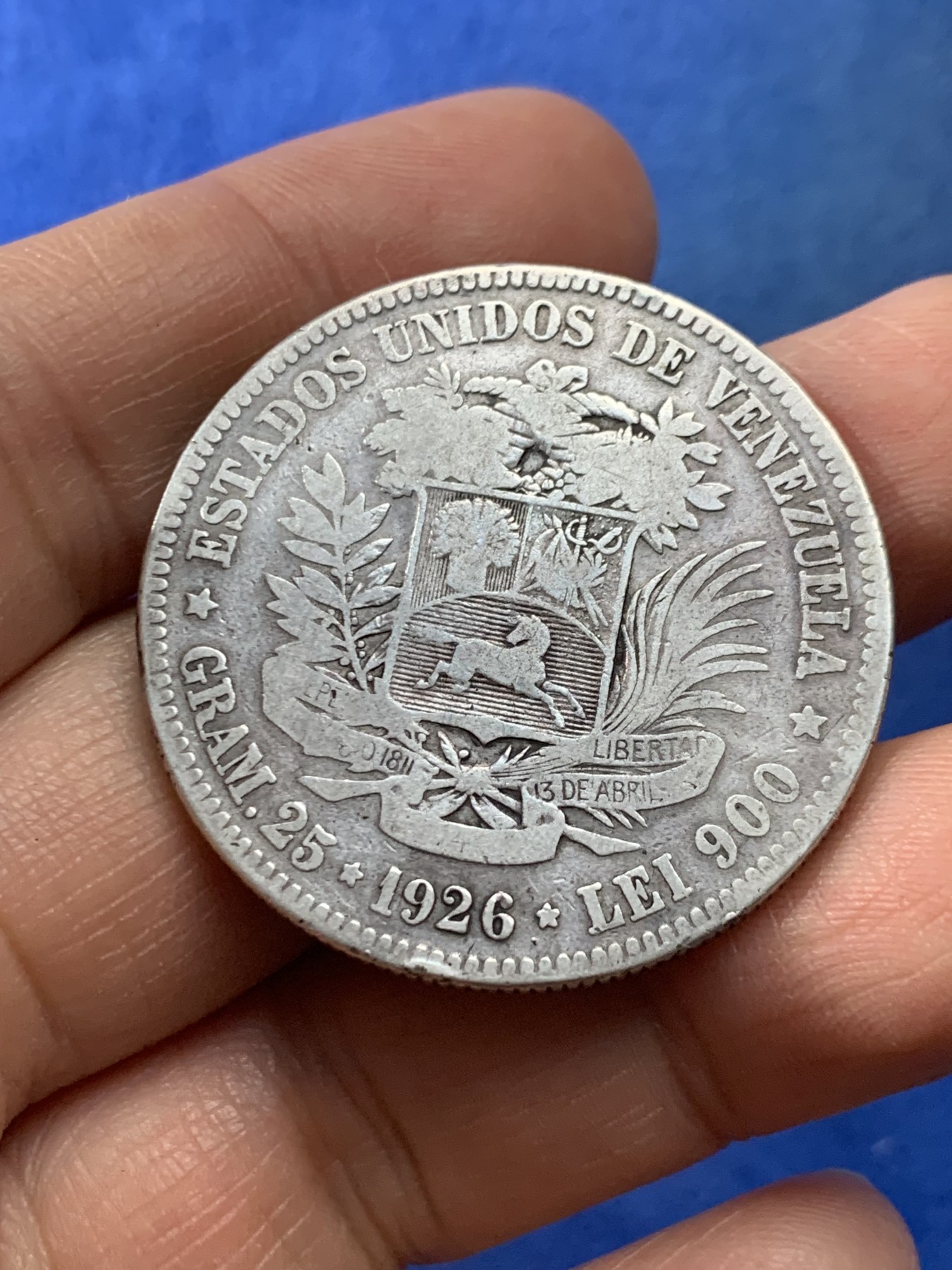 《竞宝斋》第225场-周日，周一，周二 3场 (全场包邮) 1926年委内瑞拉5玻利瓦尔大银币，25克，含银量0.9